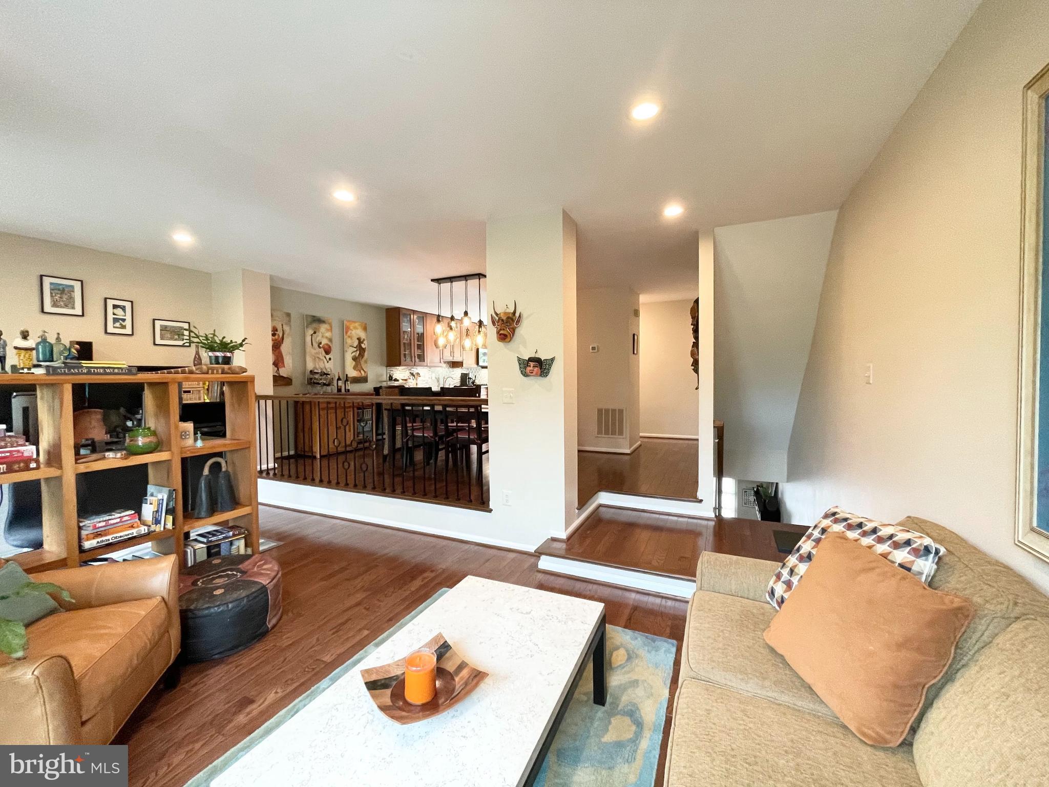 SEMINARY PARK - Residential Lease