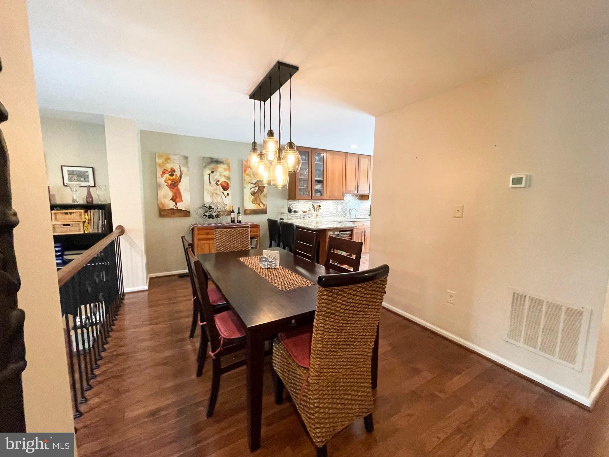 SEMINARY PARK - Residential Lease