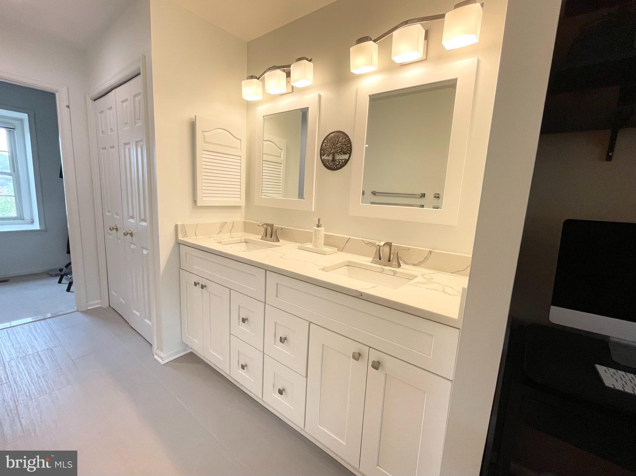 SEMINARY PARK - Residential Lease