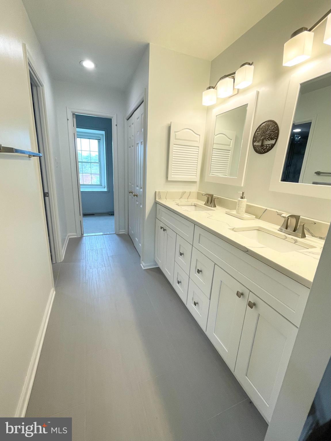 SEMINARY PARK - Residential Lease