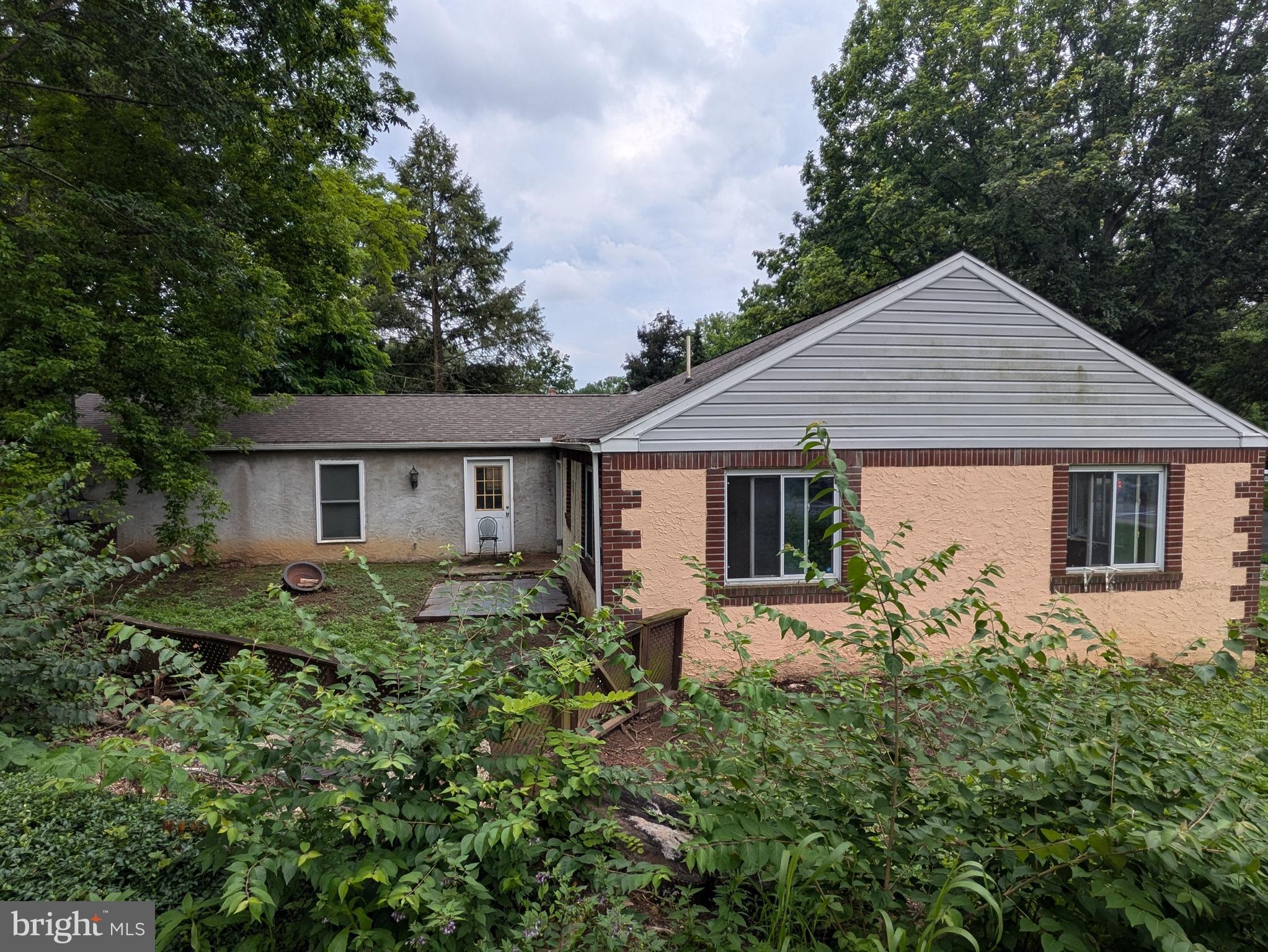 106 WESTERLY PARKWAY
