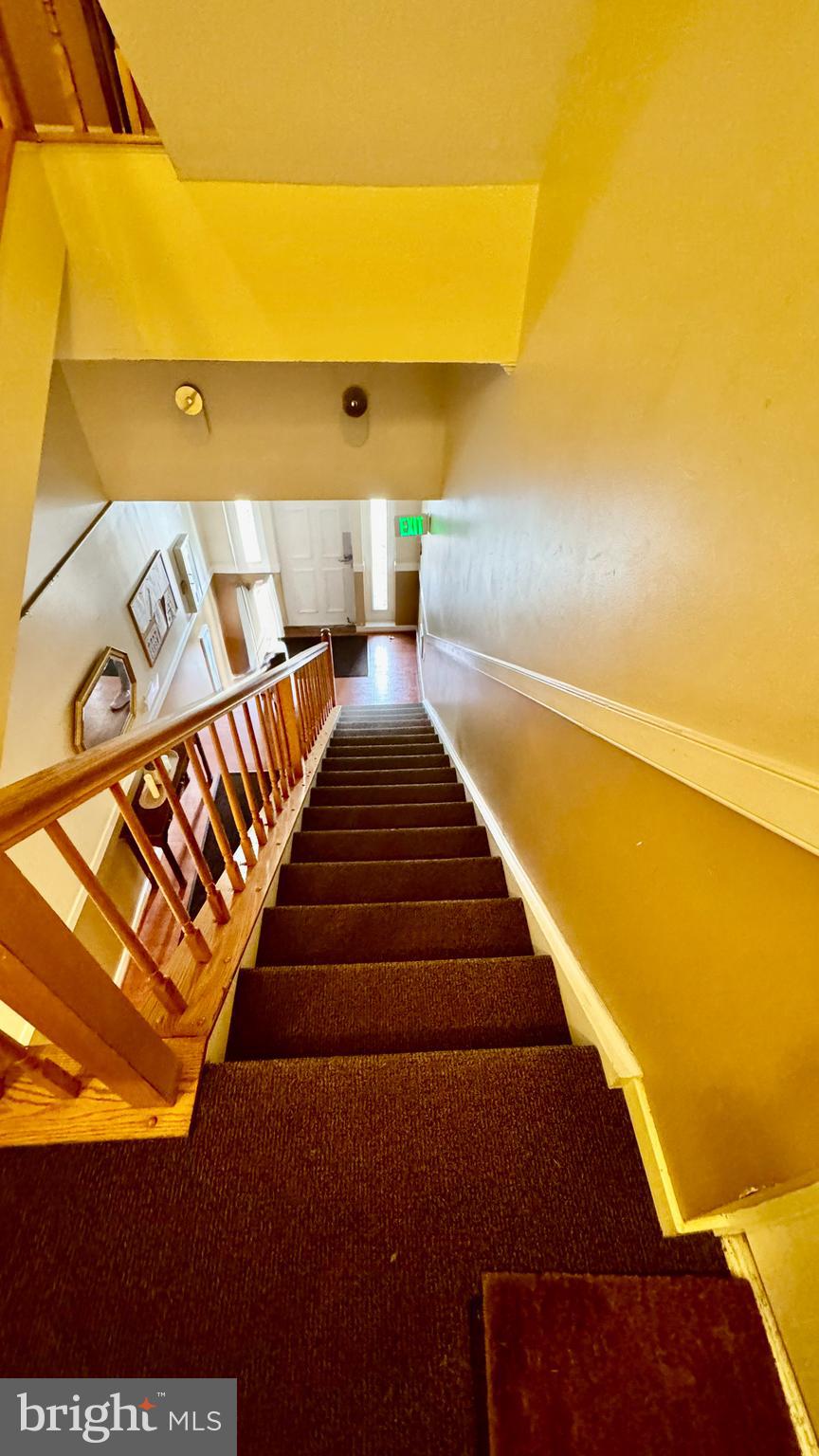 385 PLEASANTON ROAD B22