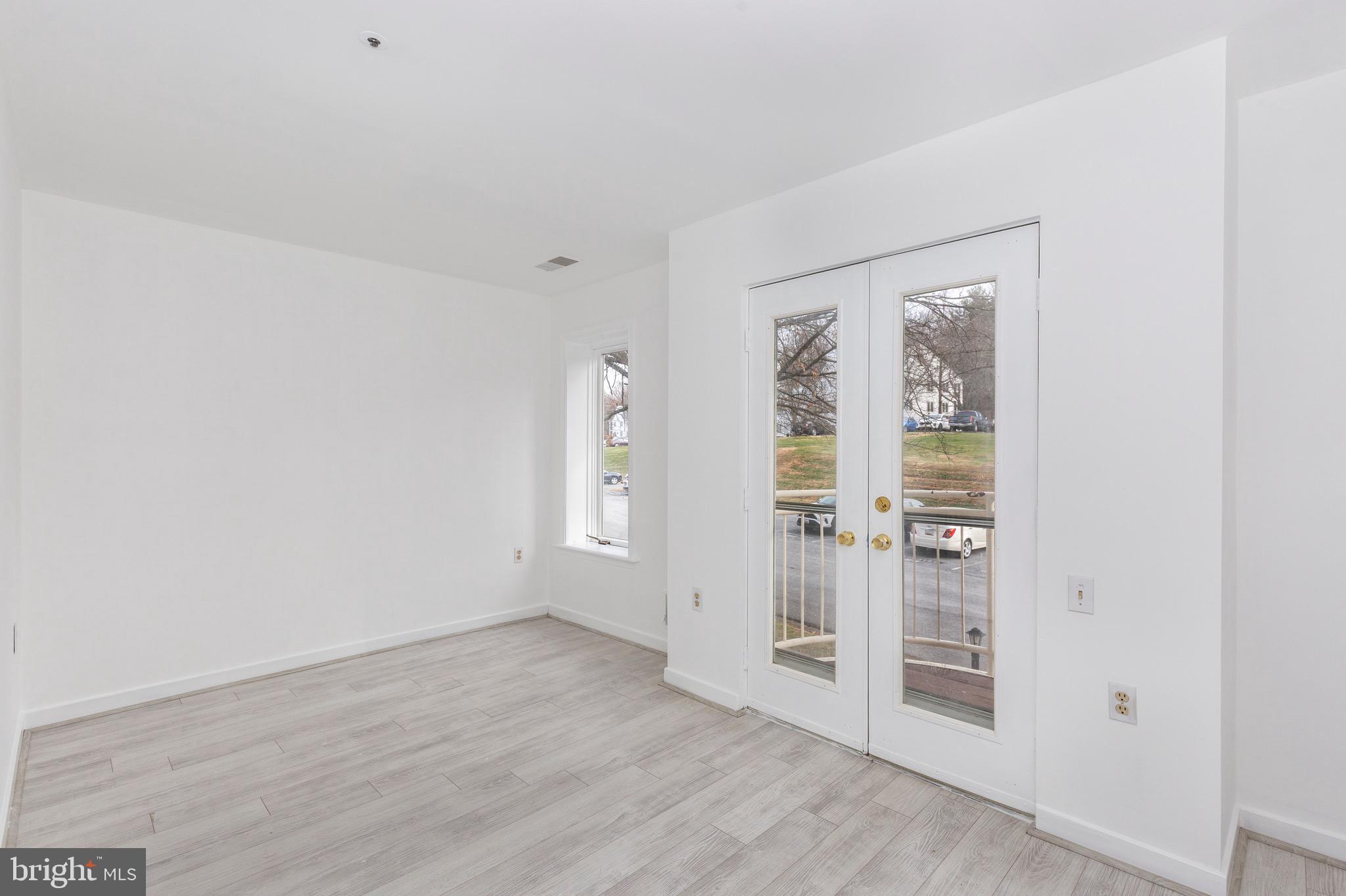 PARRS RIDGE - Residential