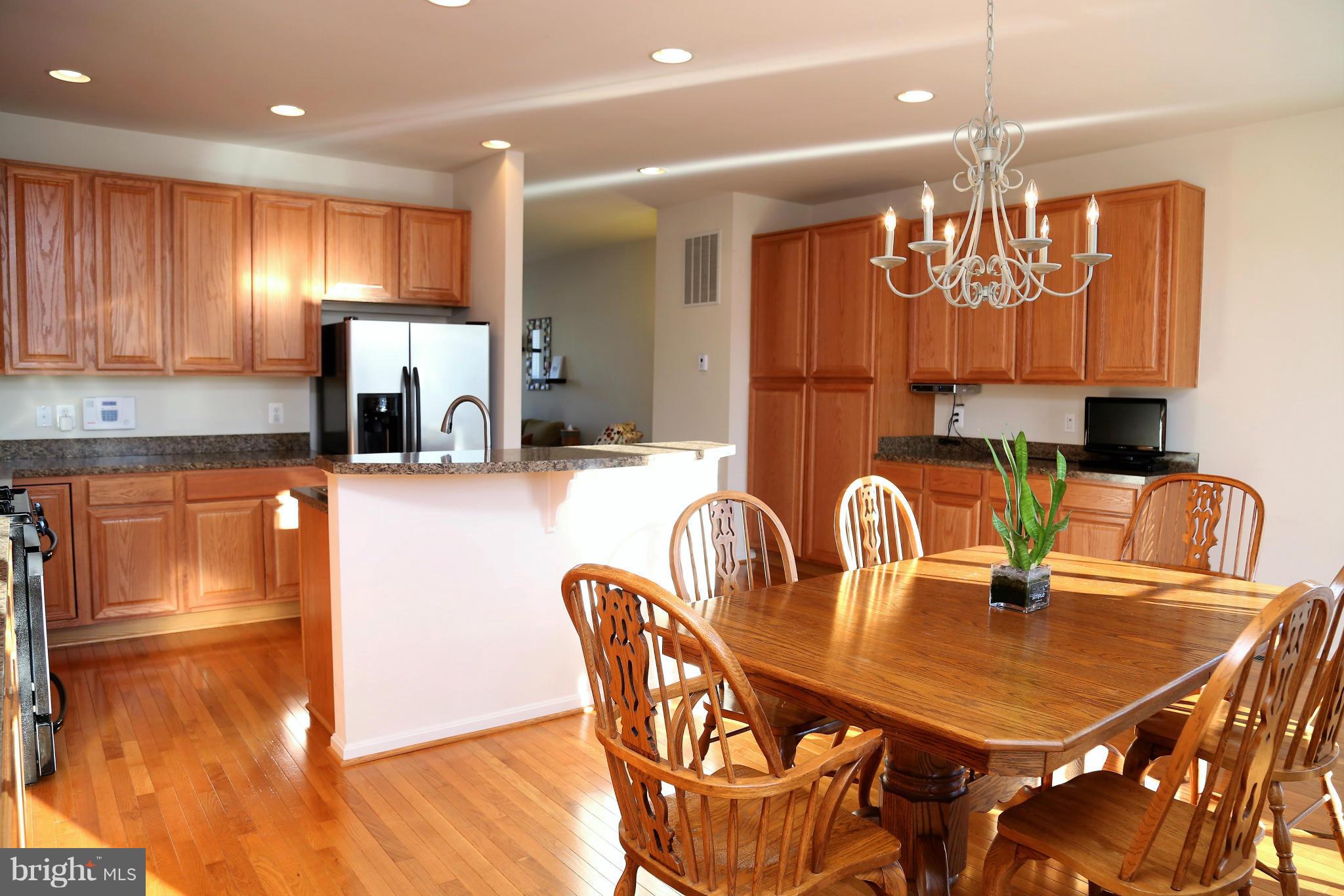 PEMBROOKE - Residential