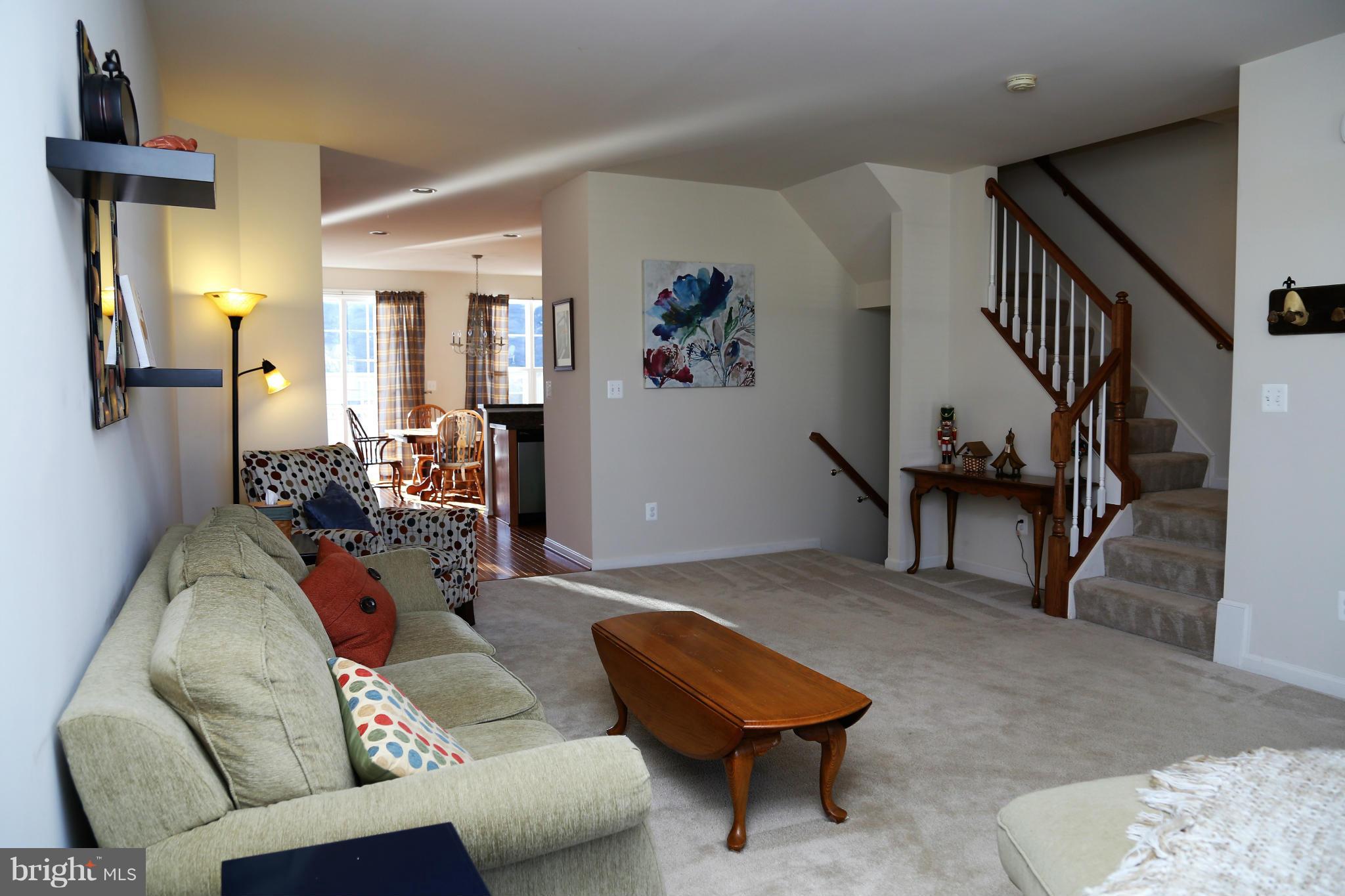 PEMBROOKE - Residential