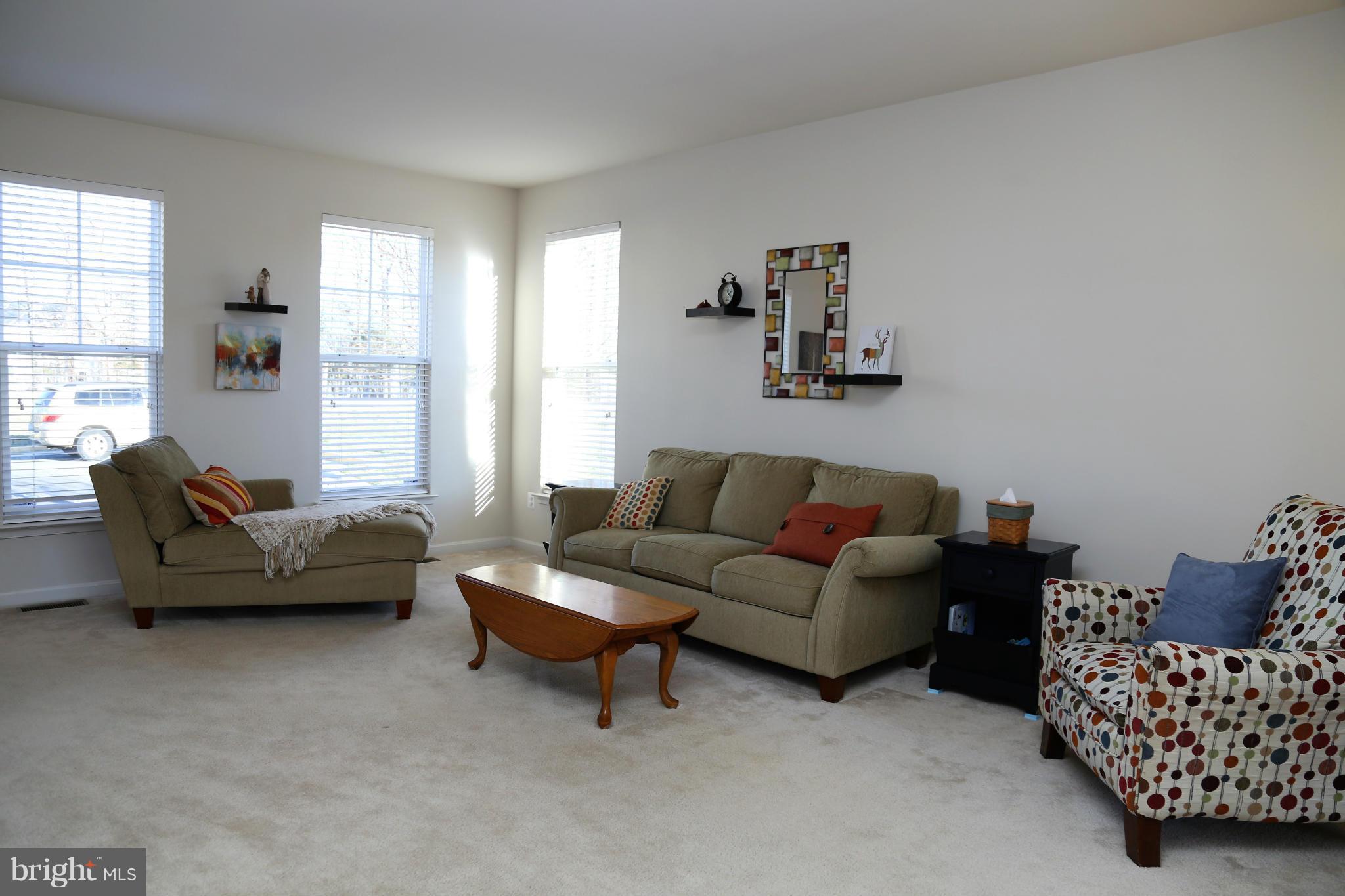 PEMBROOKE - Residential