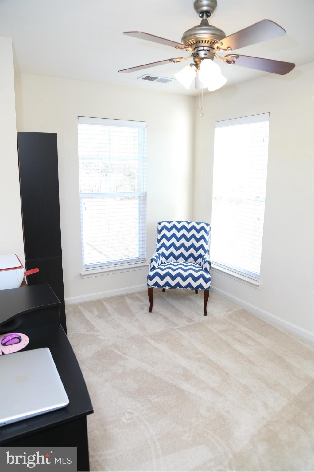 PEMBROOKE - Residential