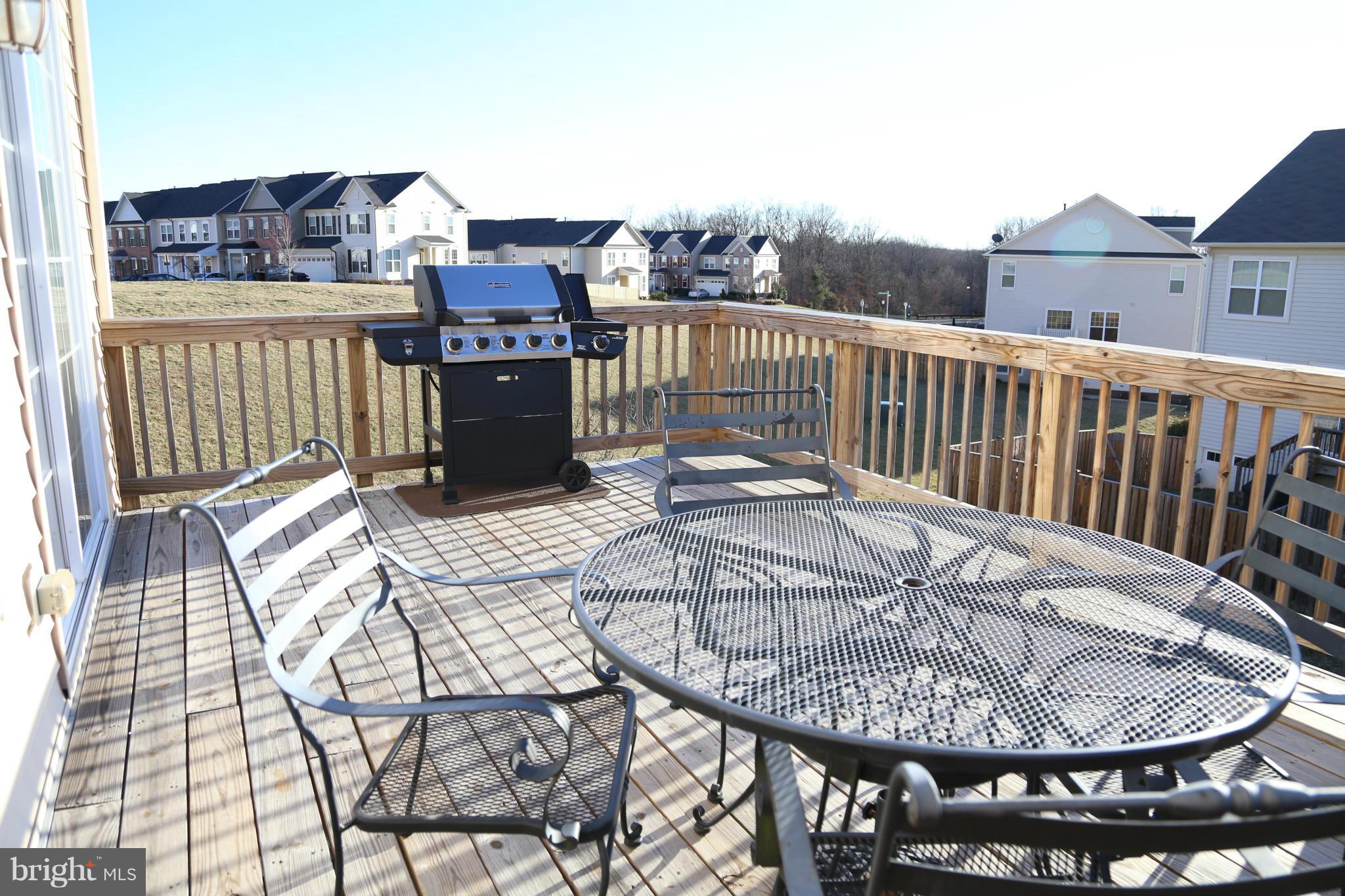 PEMBROOKE - Residential