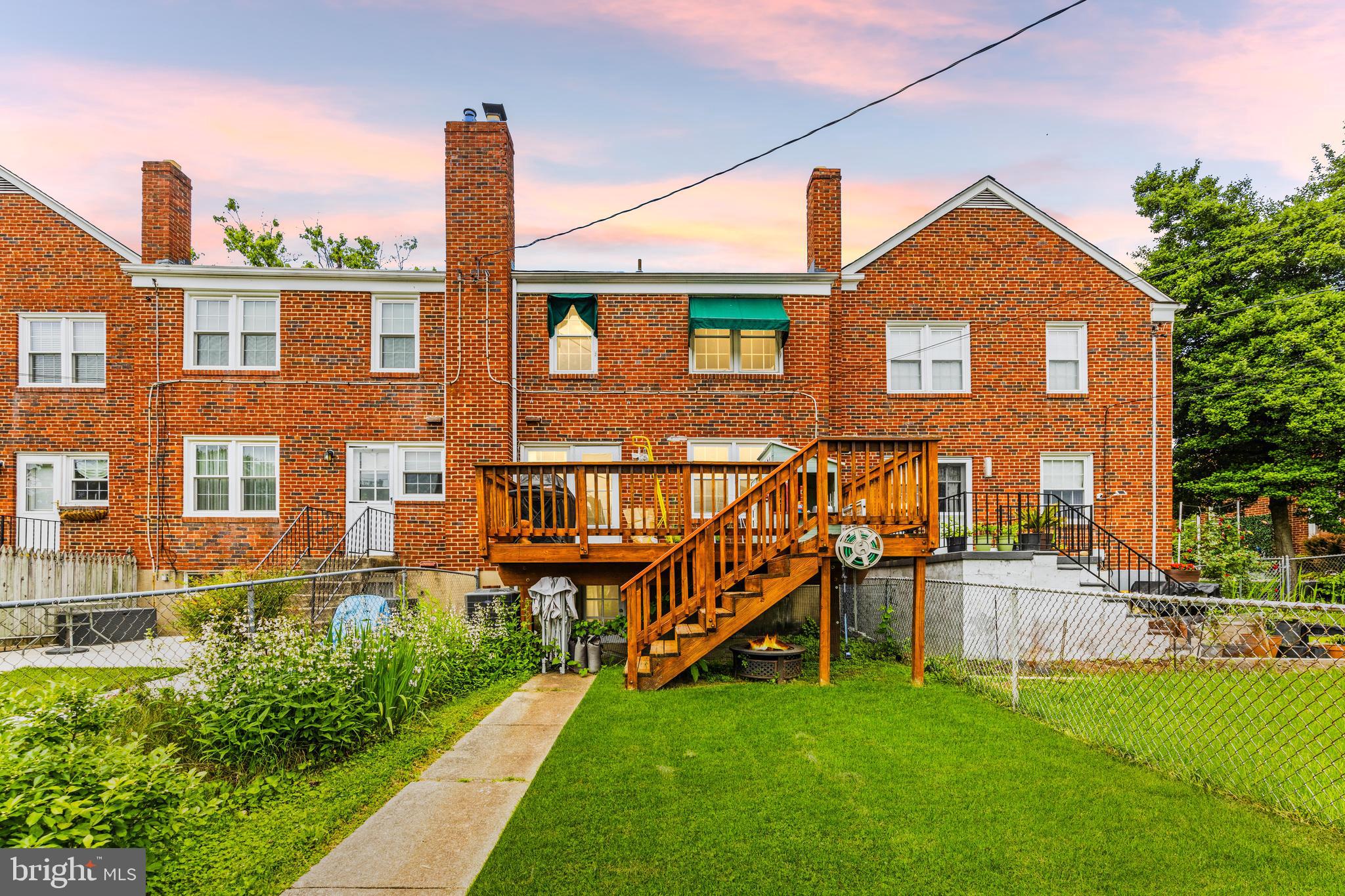 LOCH RAVEN MANOR - Residential Lease