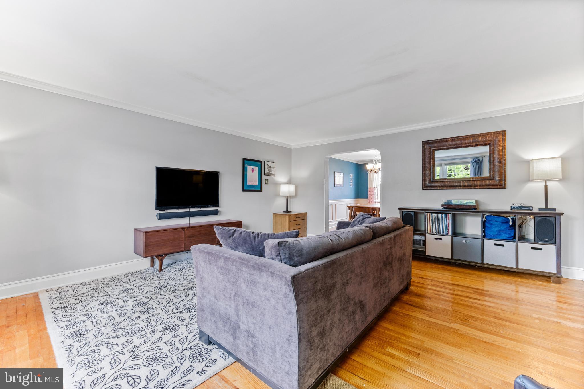 LOCH RAVEN MANOR - Residential Lease