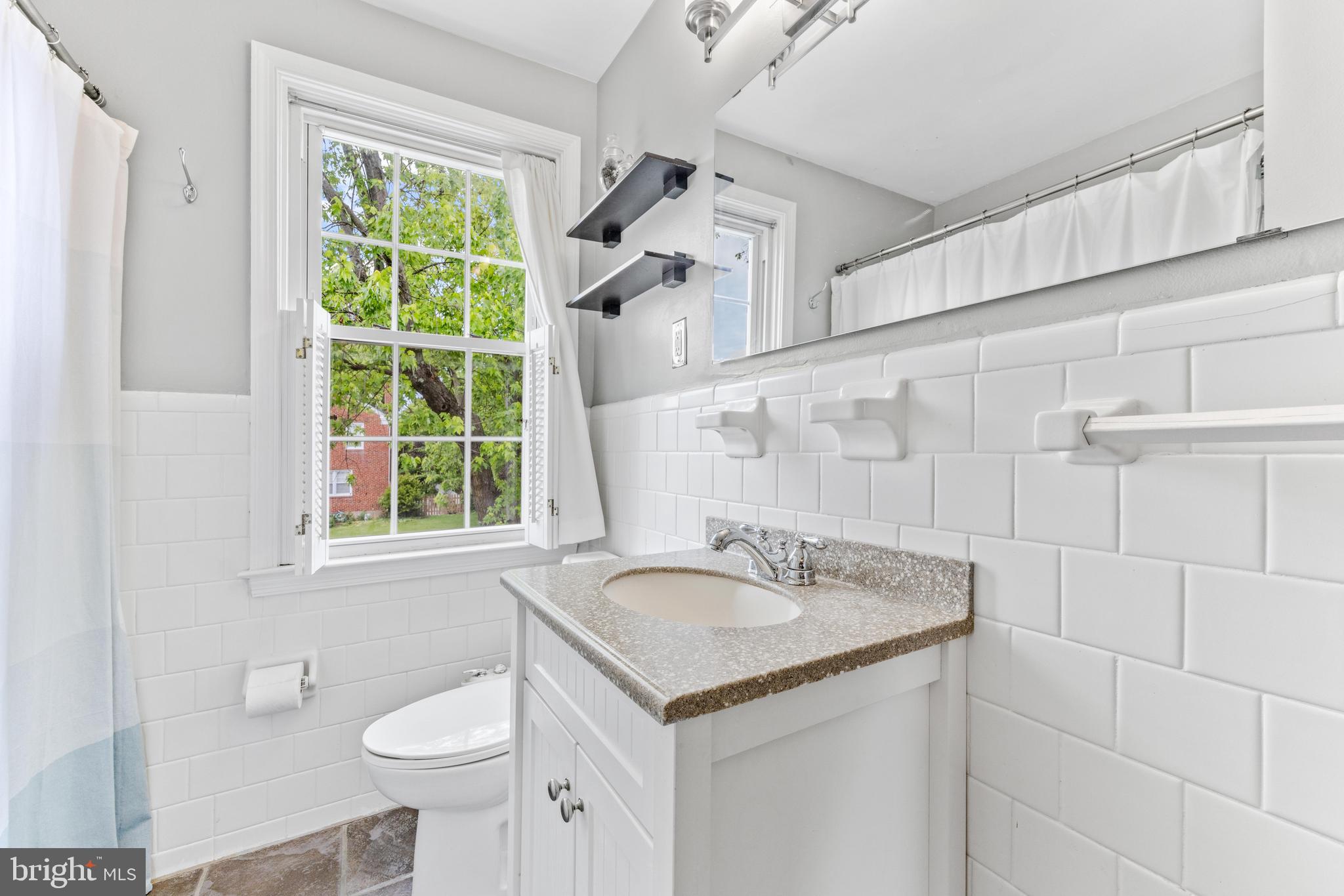 LOCH RAVEN MANOR - Residential Lease