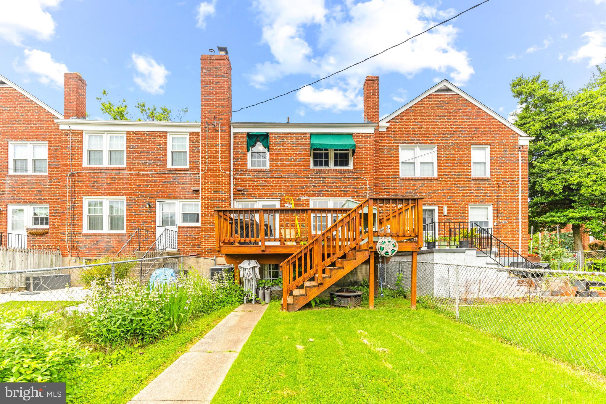 LOCH RAVEN MANOR - Residential Lease