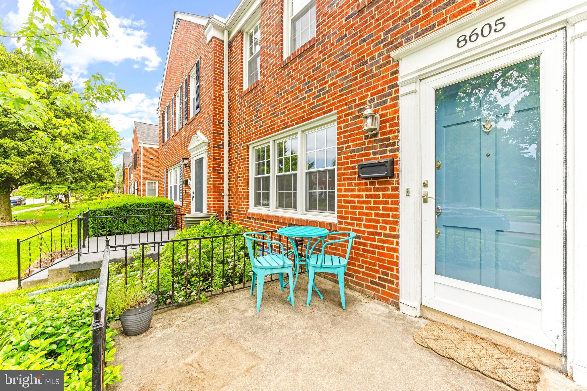 LOCH RAVEN MANOR - Residential Lease