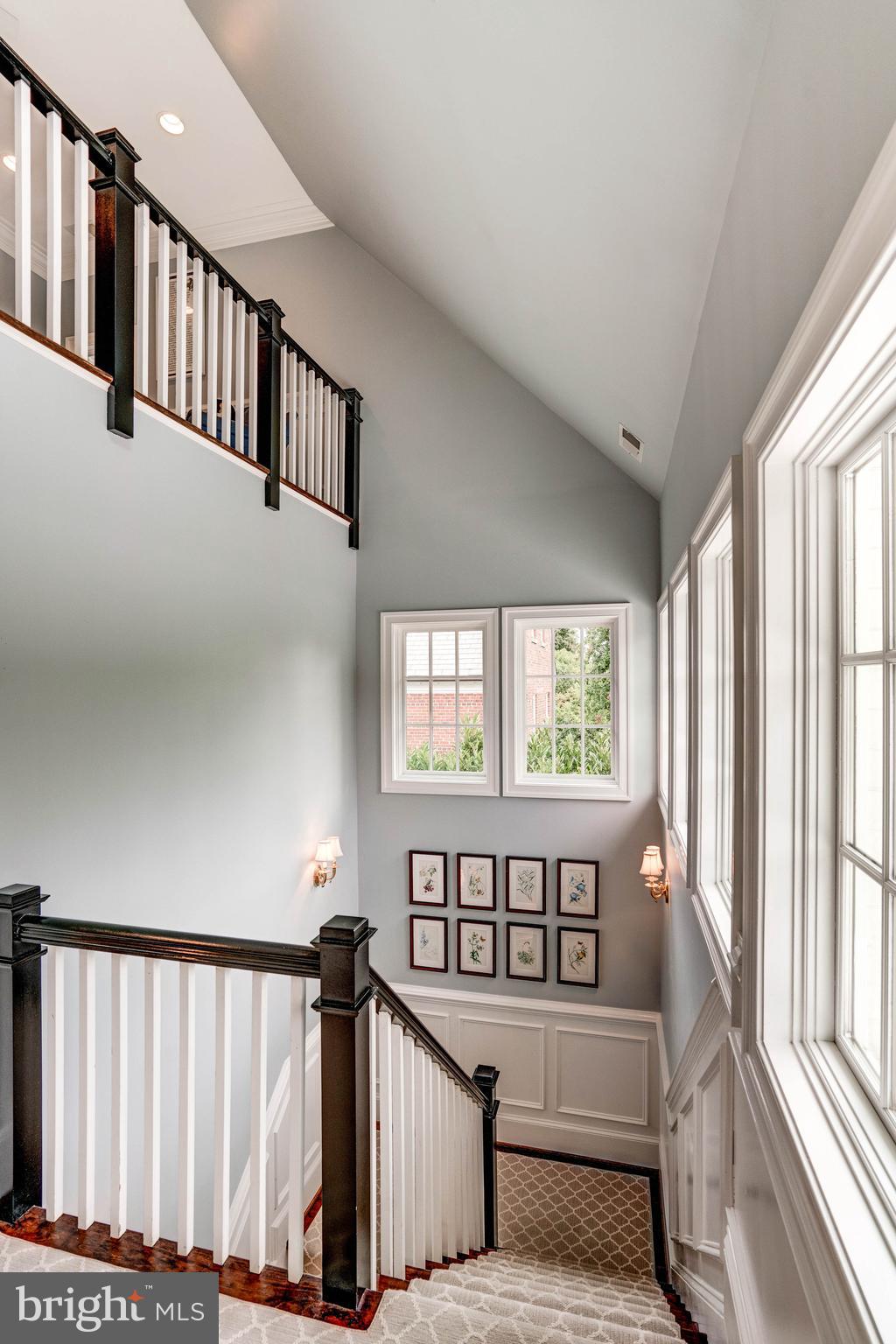 SPRING VALLEY - Residential