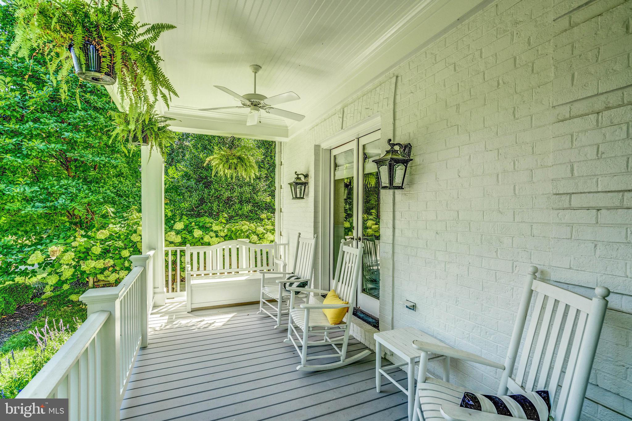 SPRING VALLEY - Residential