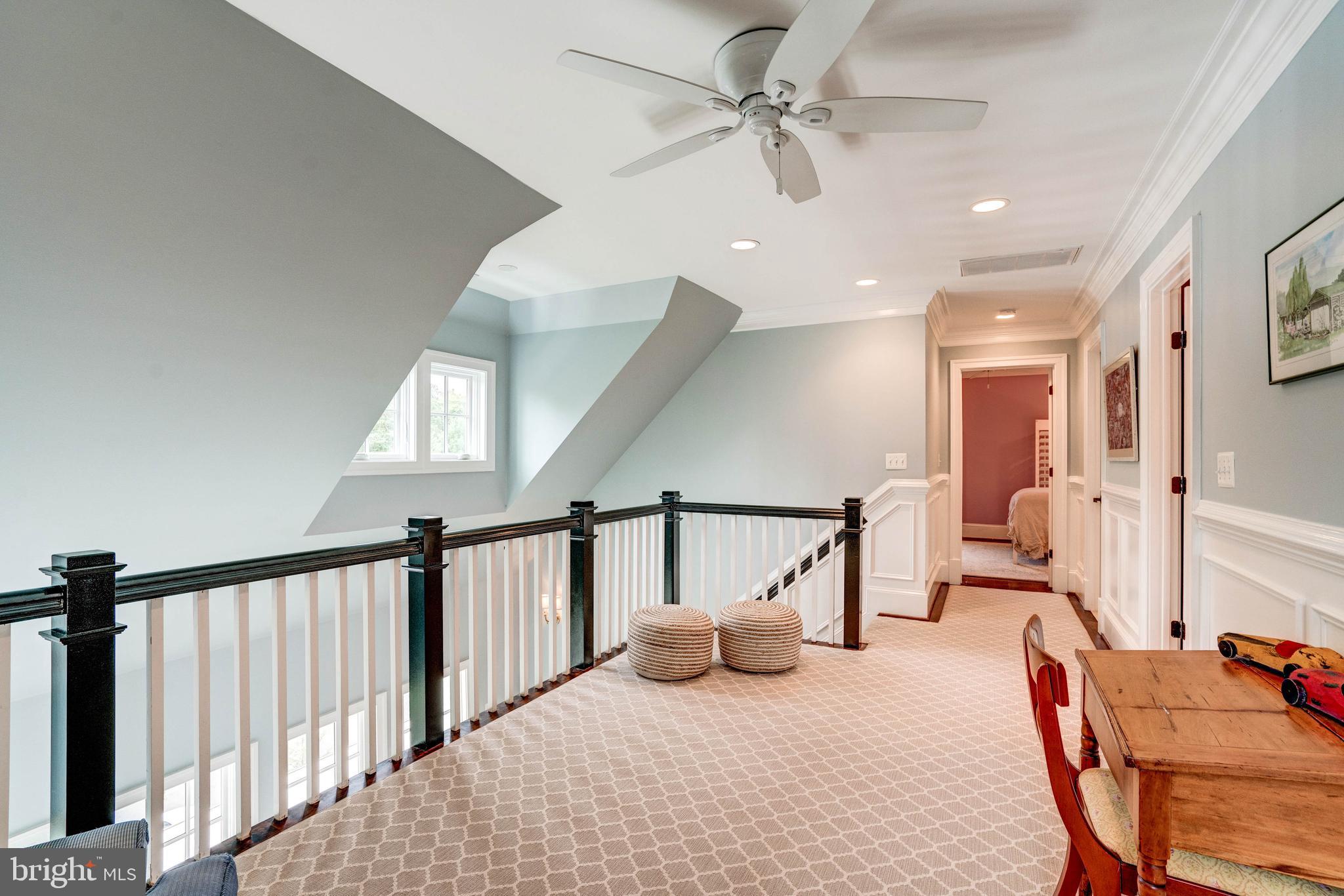 SPRING VALLEY - Residential
