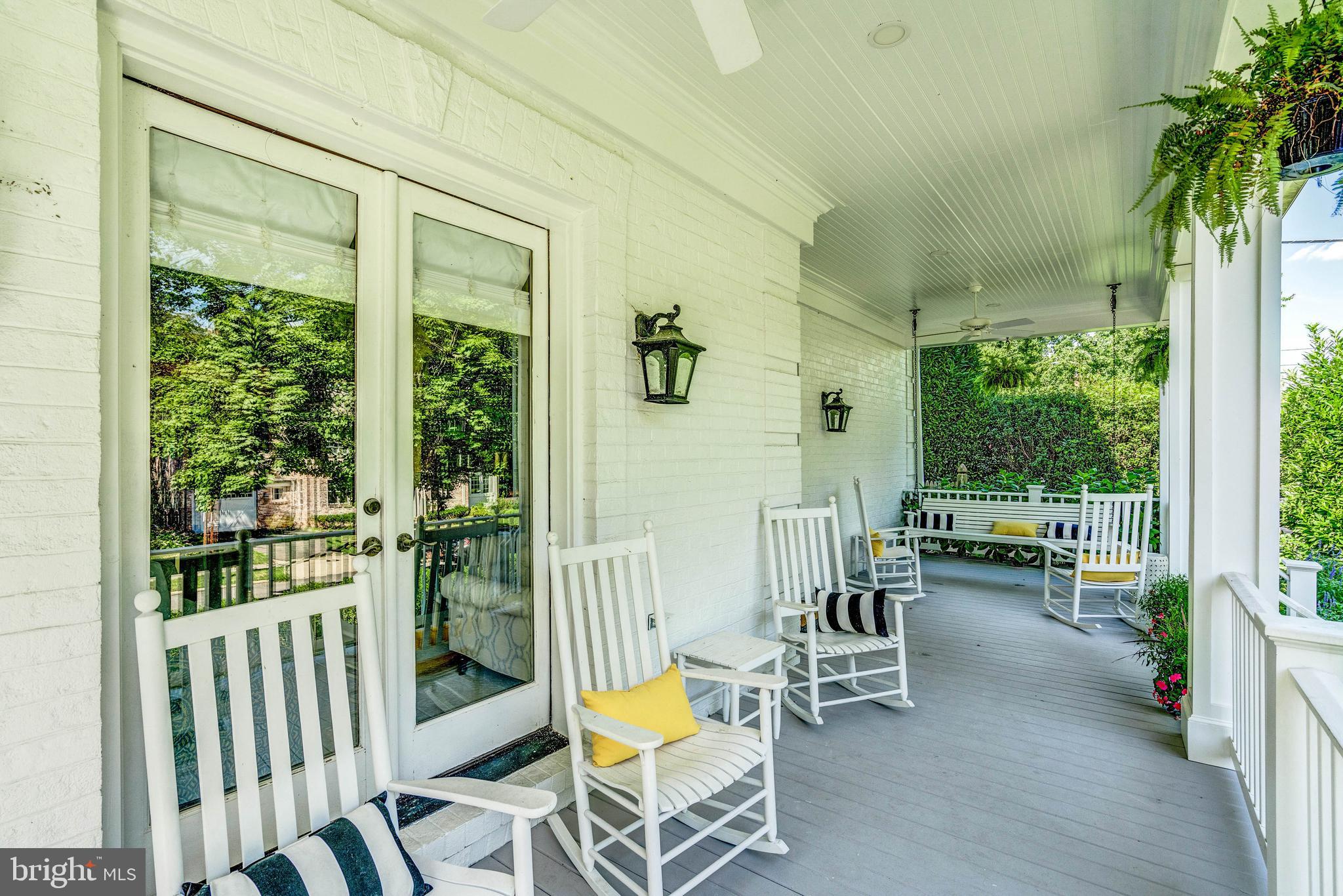 SPRING VALLEY - Residential