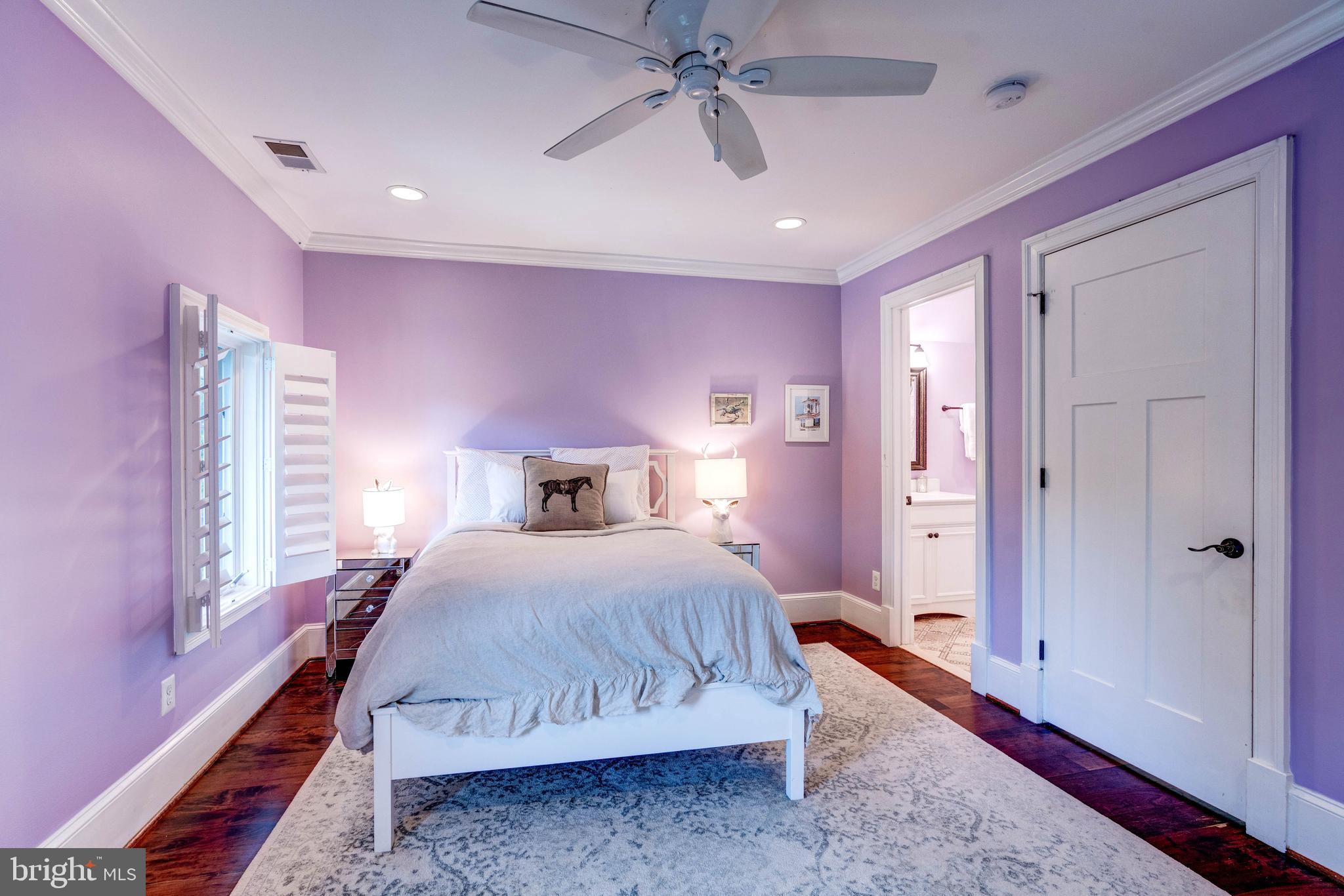 SPRING VALLEY - Residential