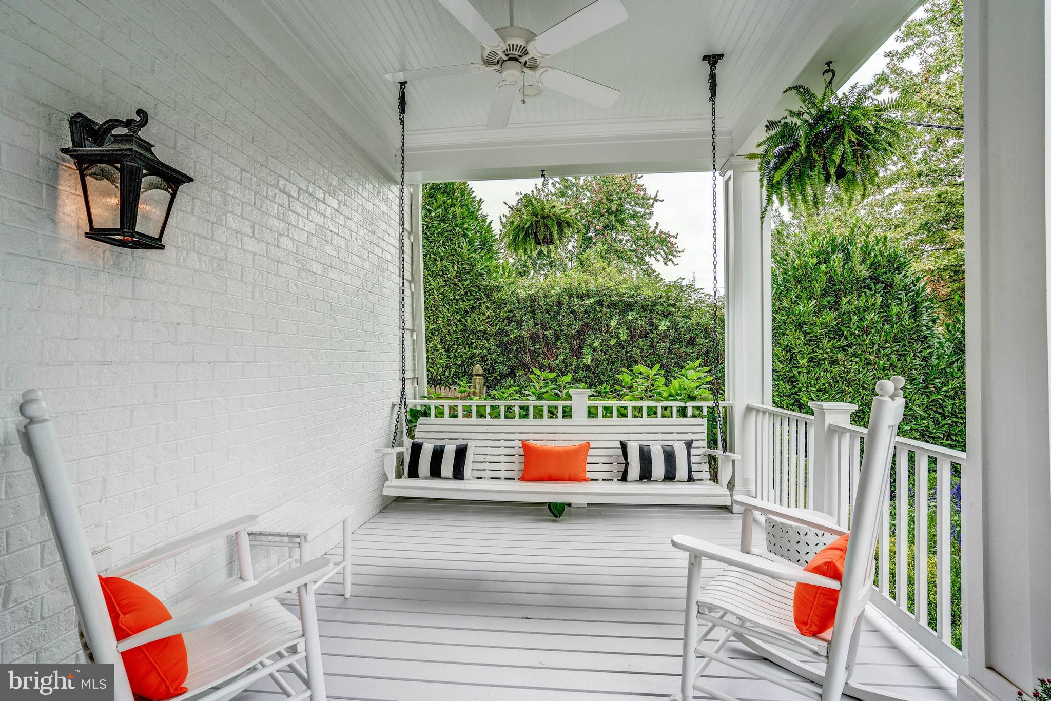 SPRING VALLEY - Residential