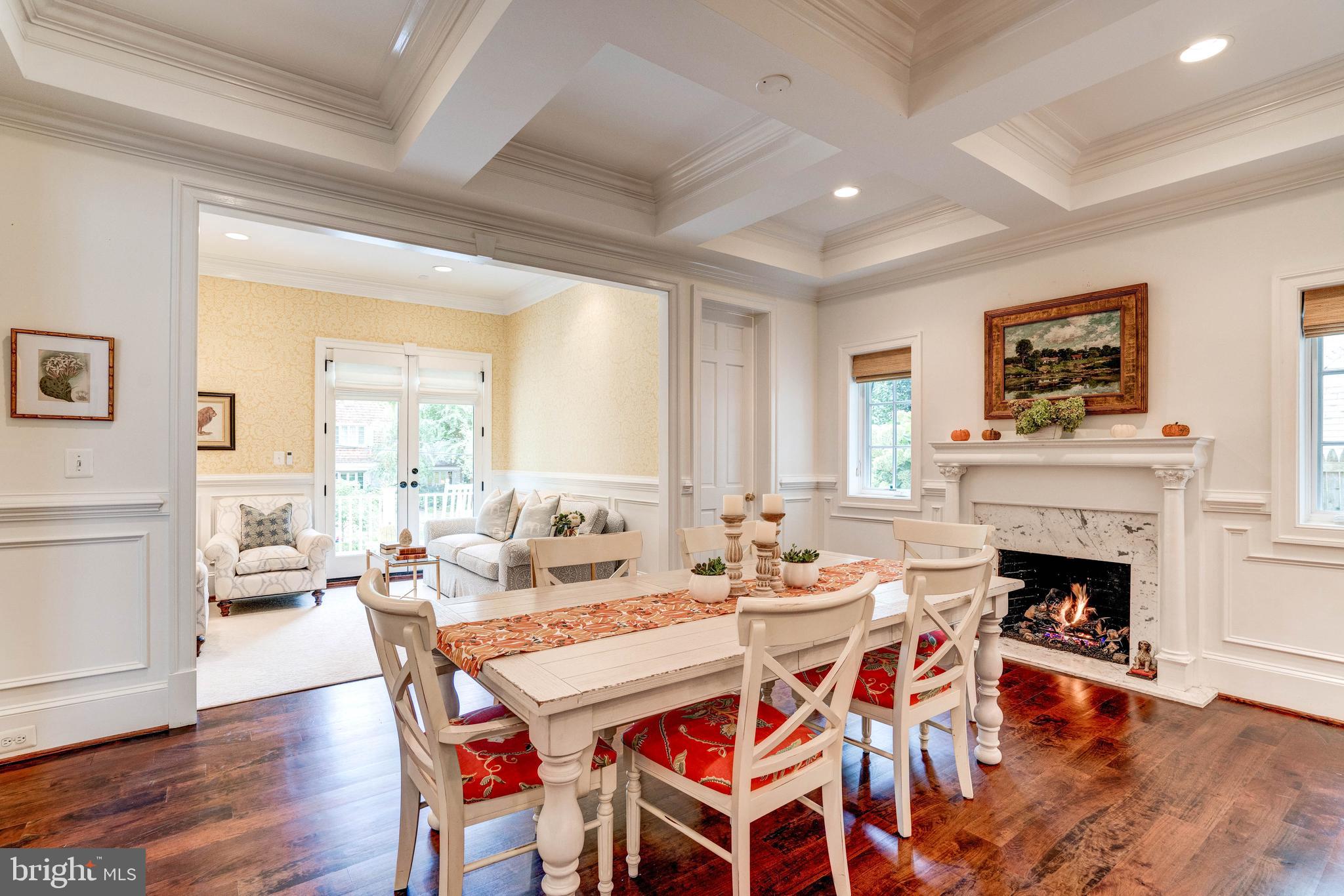 SPRING VALLEY - Residential
