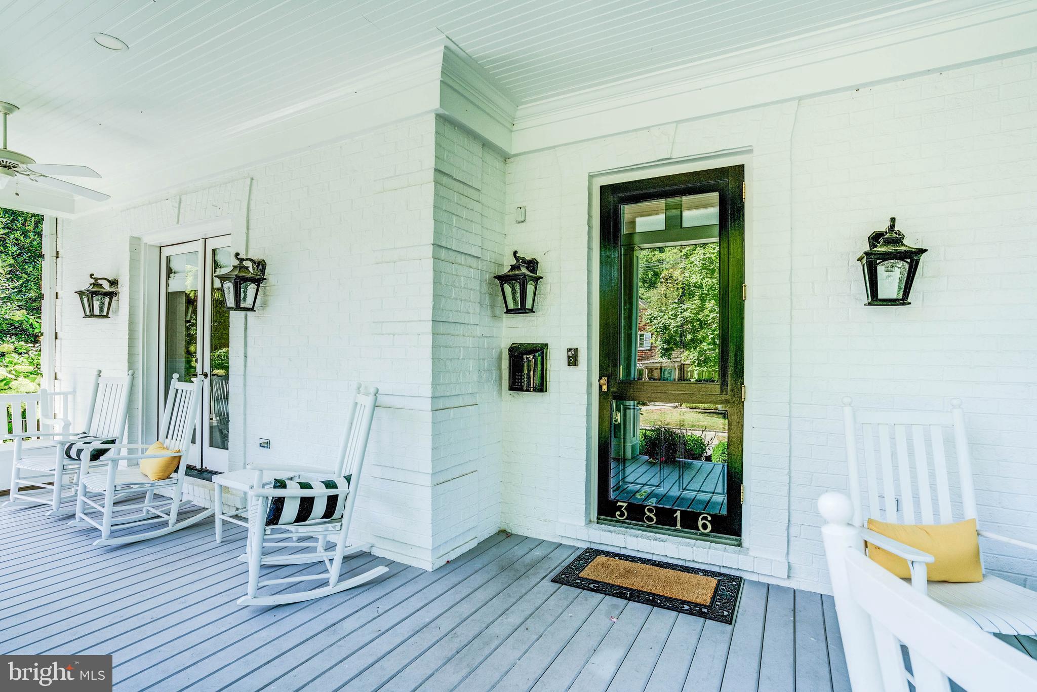 SPRING VALLEY - Residential
