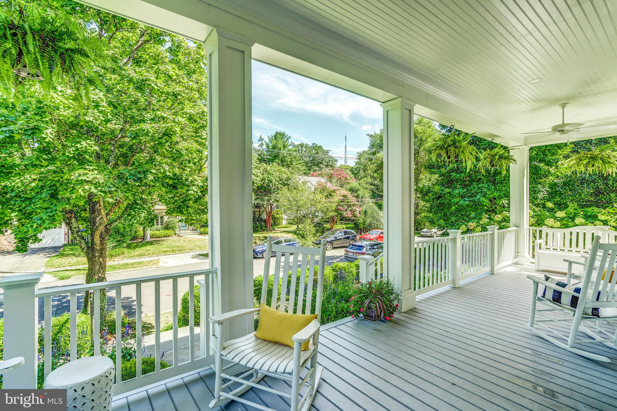 SPRING VALLEY - Residential