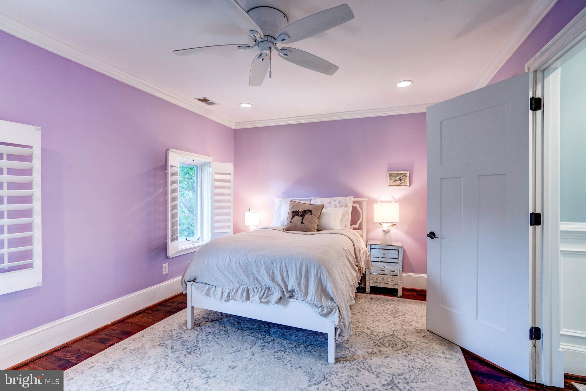 SPRING VALLEY - Residential