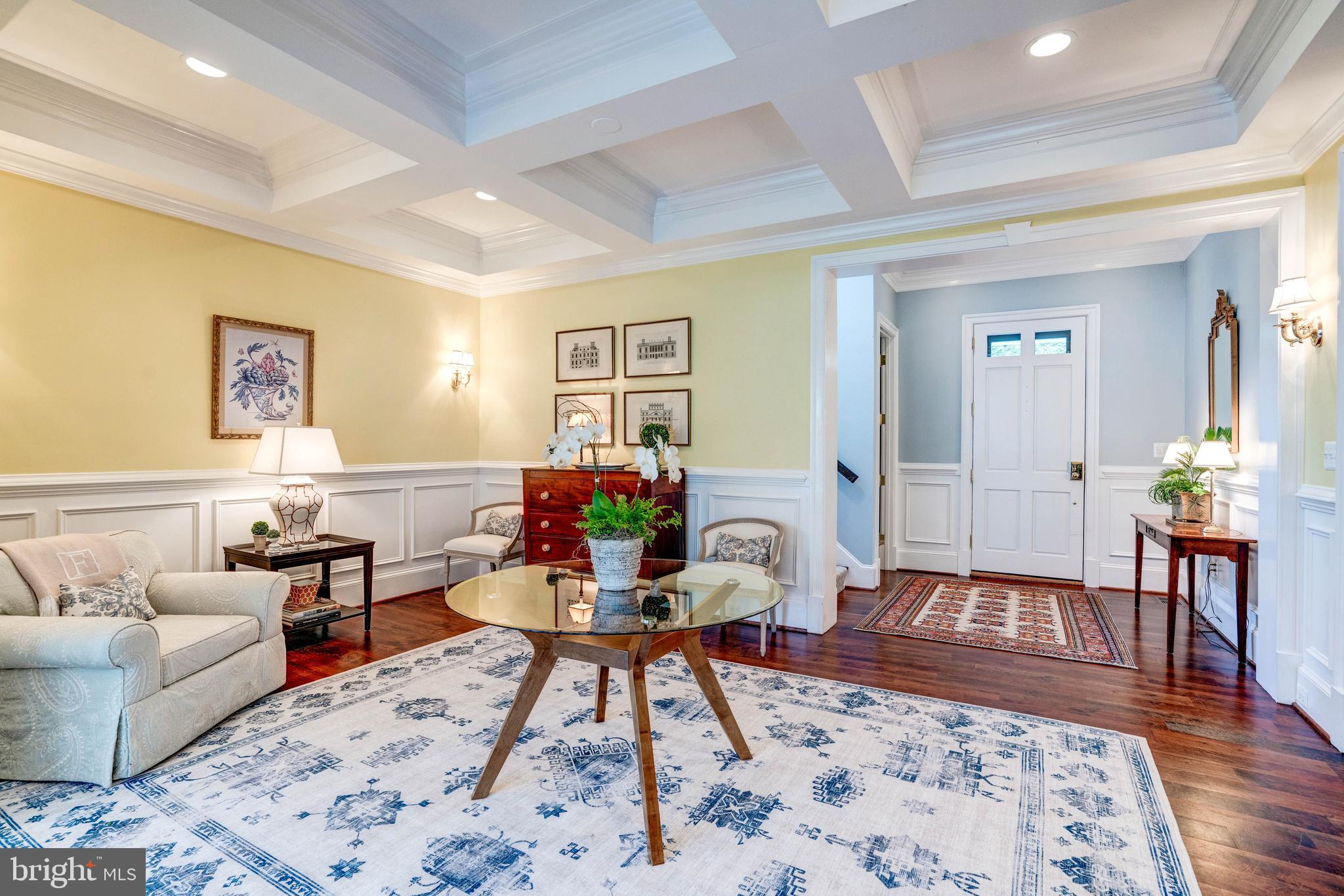 SPRING VALLEY - Residential