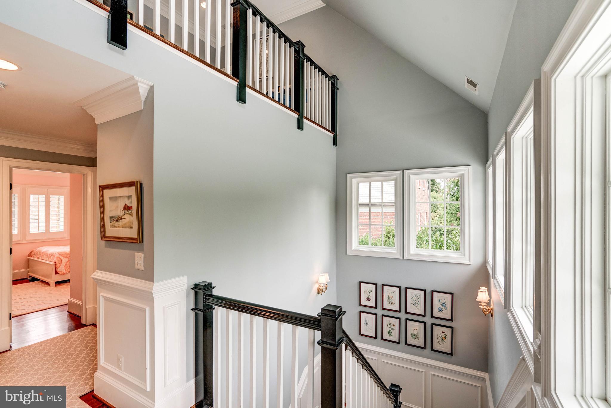 SPRING VALLEY - Residential