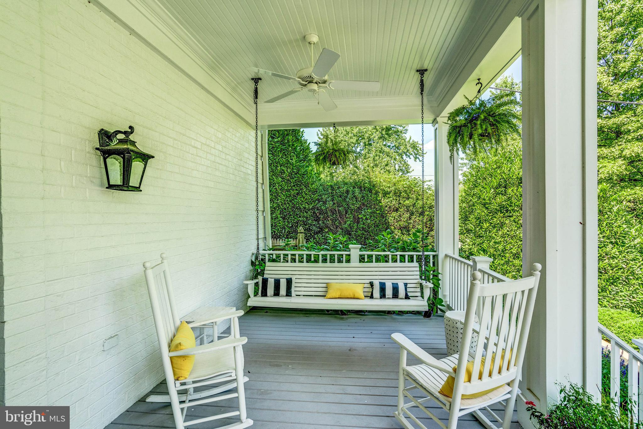 SPRING VALLEY - Residential