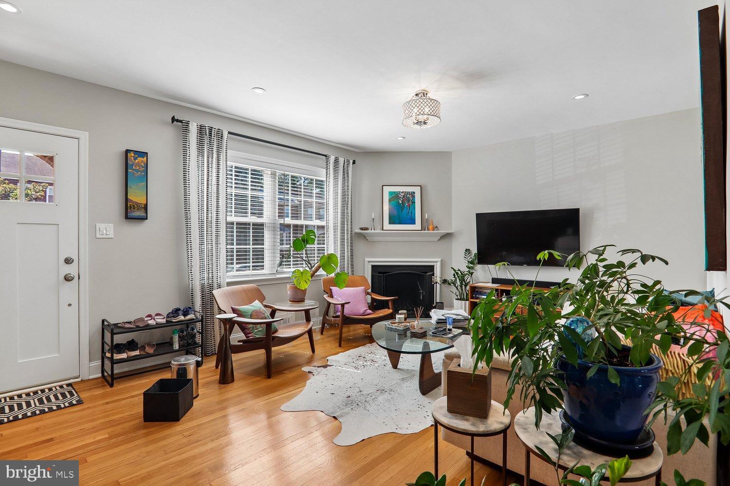 316 E MASON AVENUE
