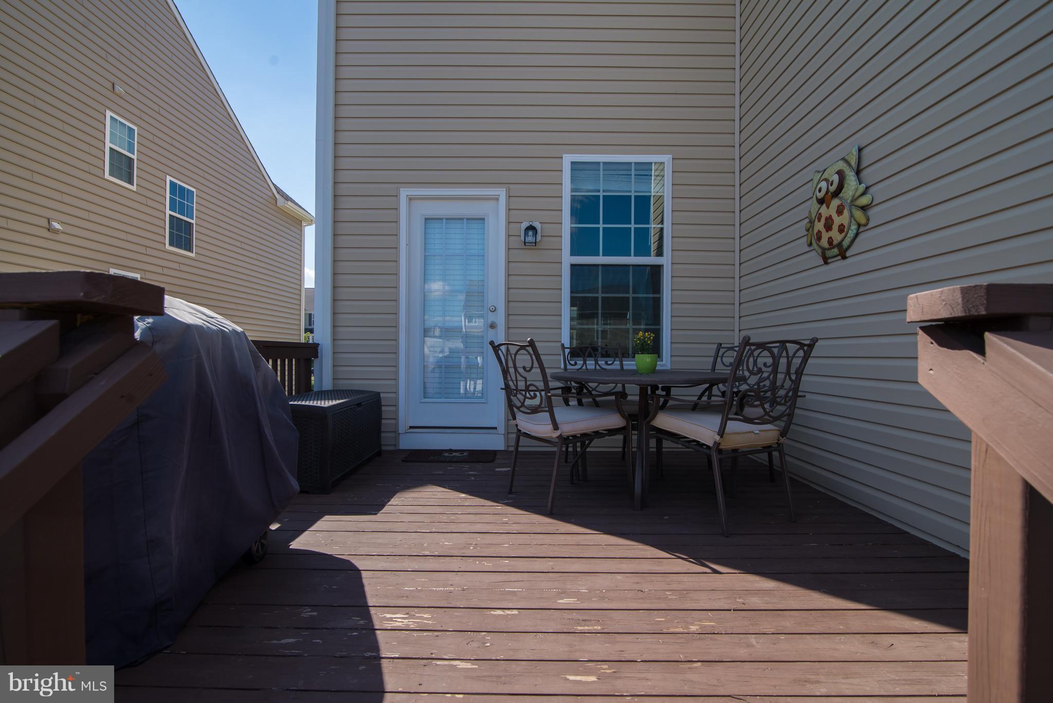 LAKELAND PLACE - Residential