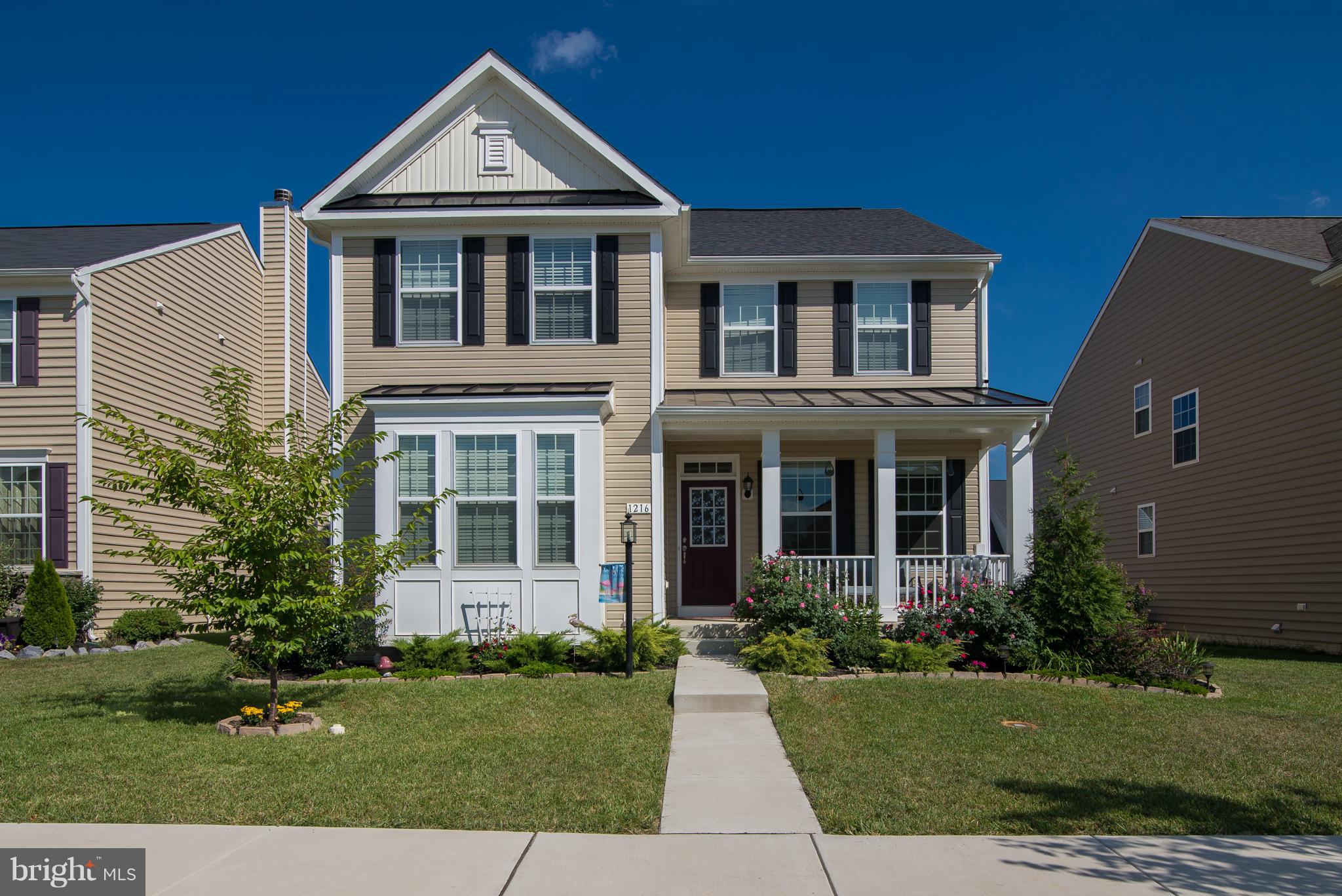 LAKELAND PLACE - Residential