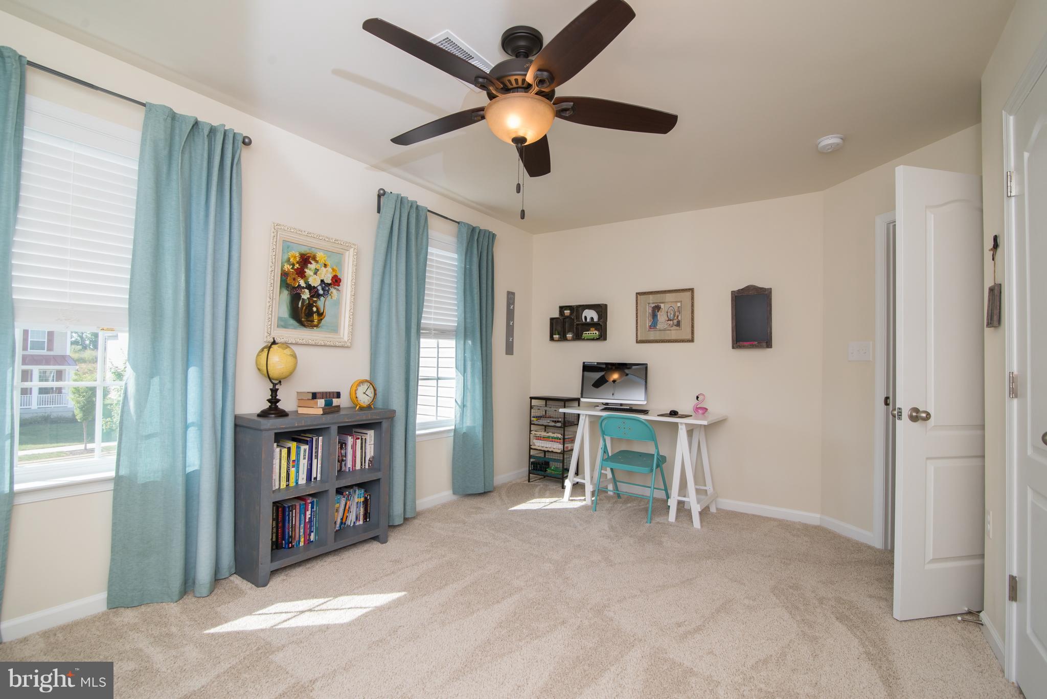 LAKELAND PLACE - Residential