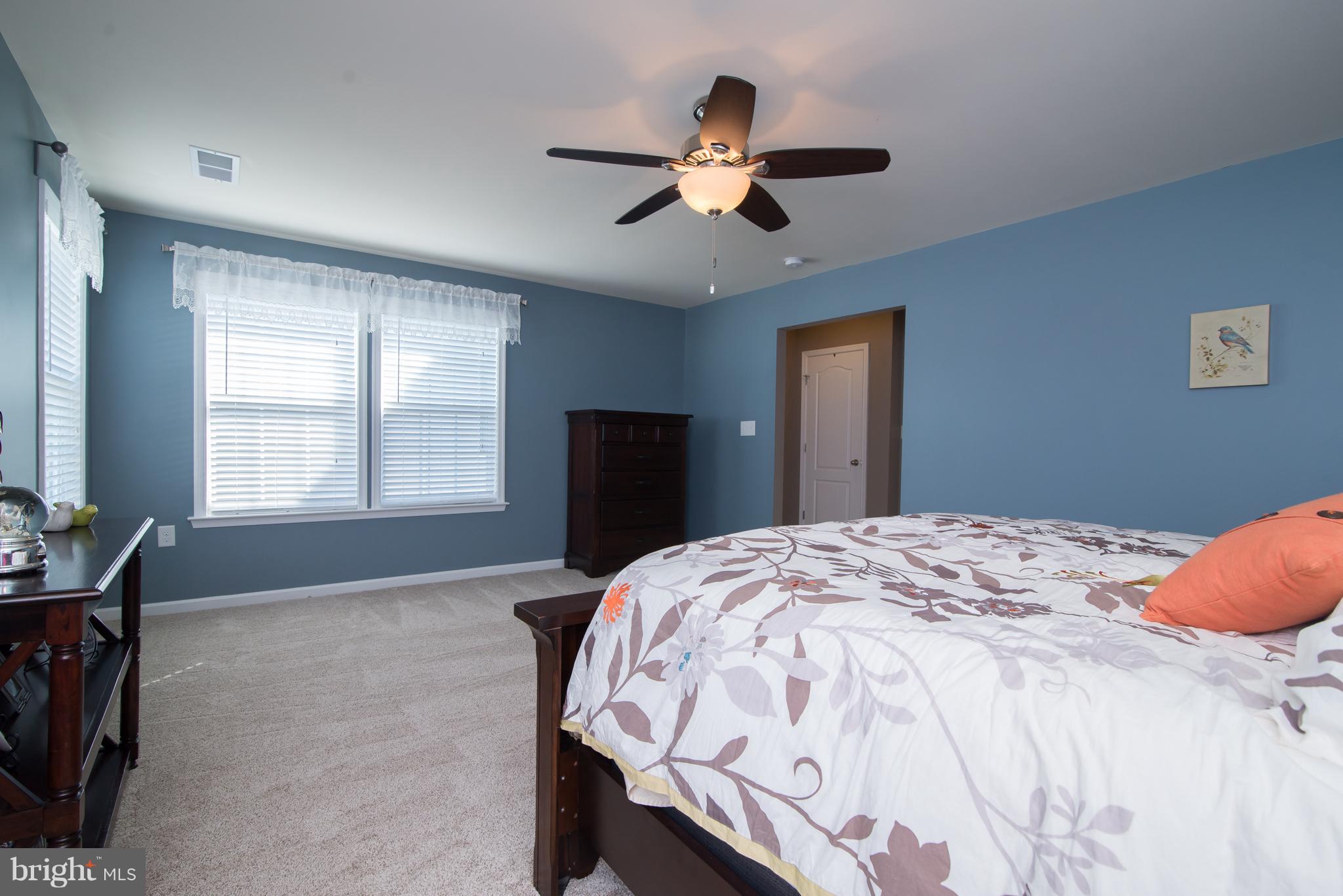 LAKELAND PLACE - Residential