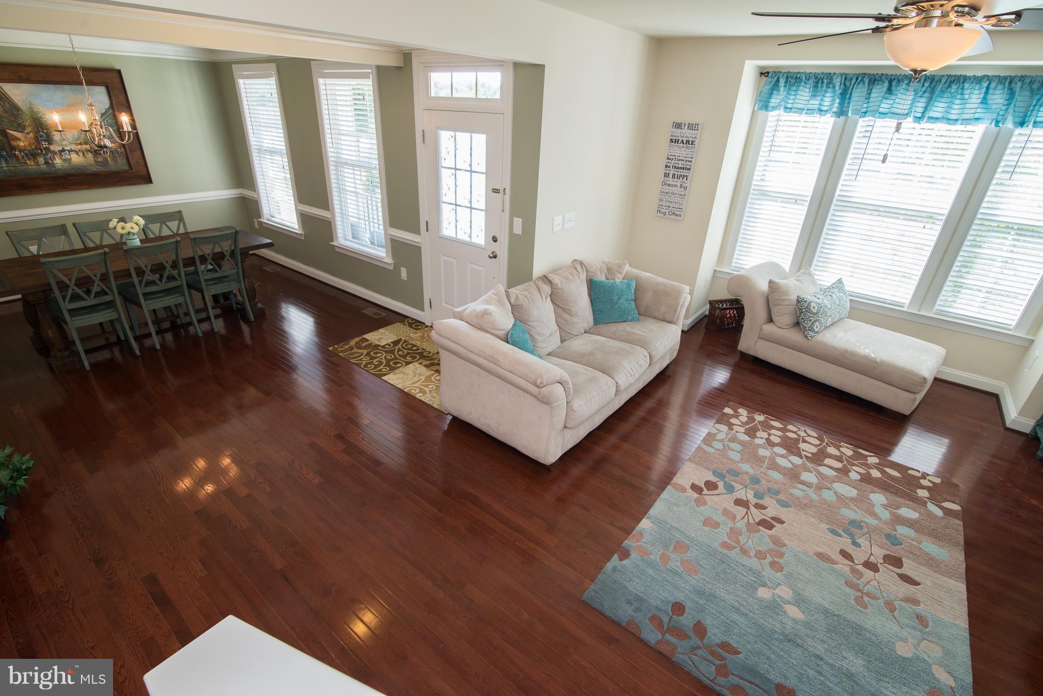 LAKELAND PLACE - Residential