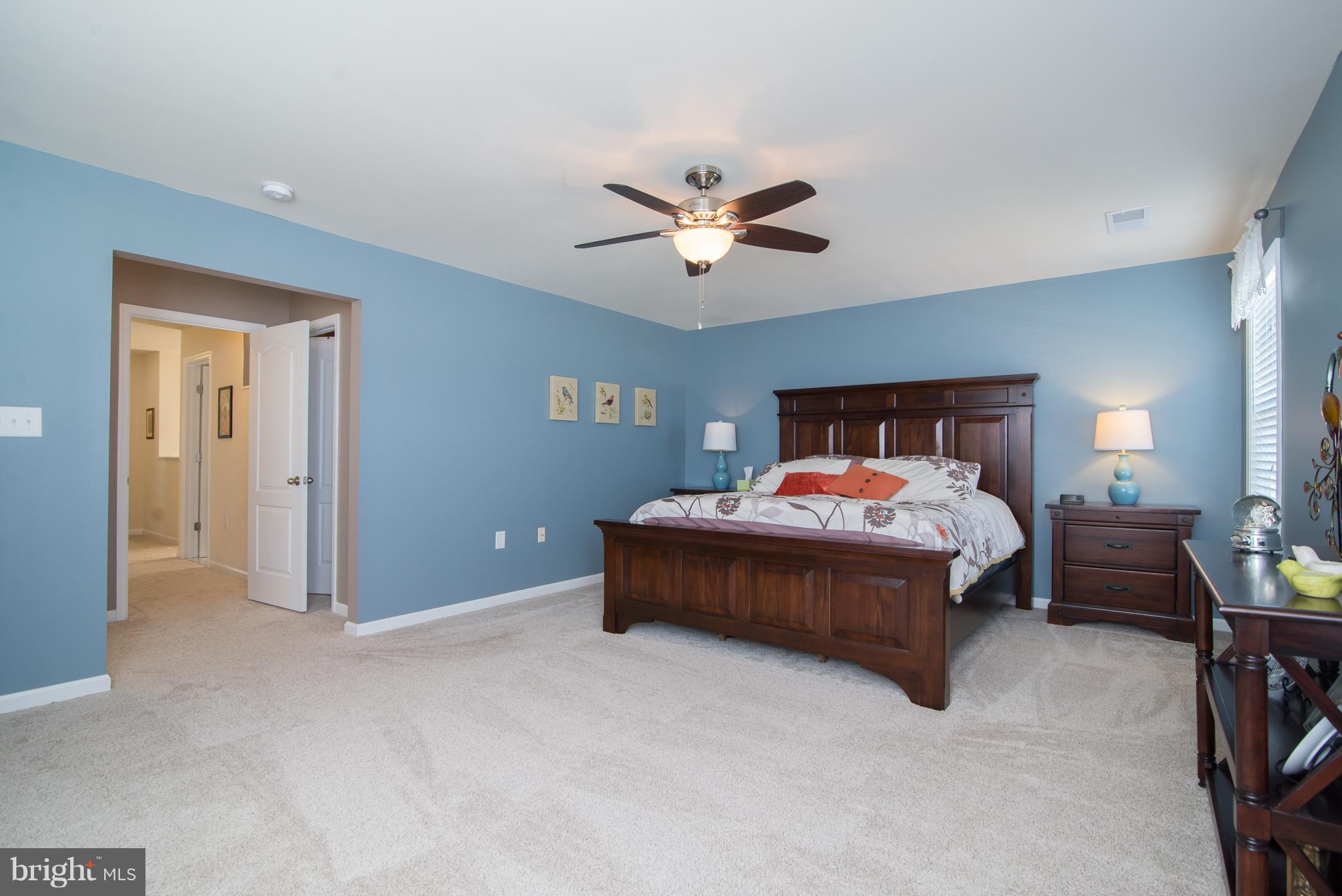 LAKELAND PLACE - Residential