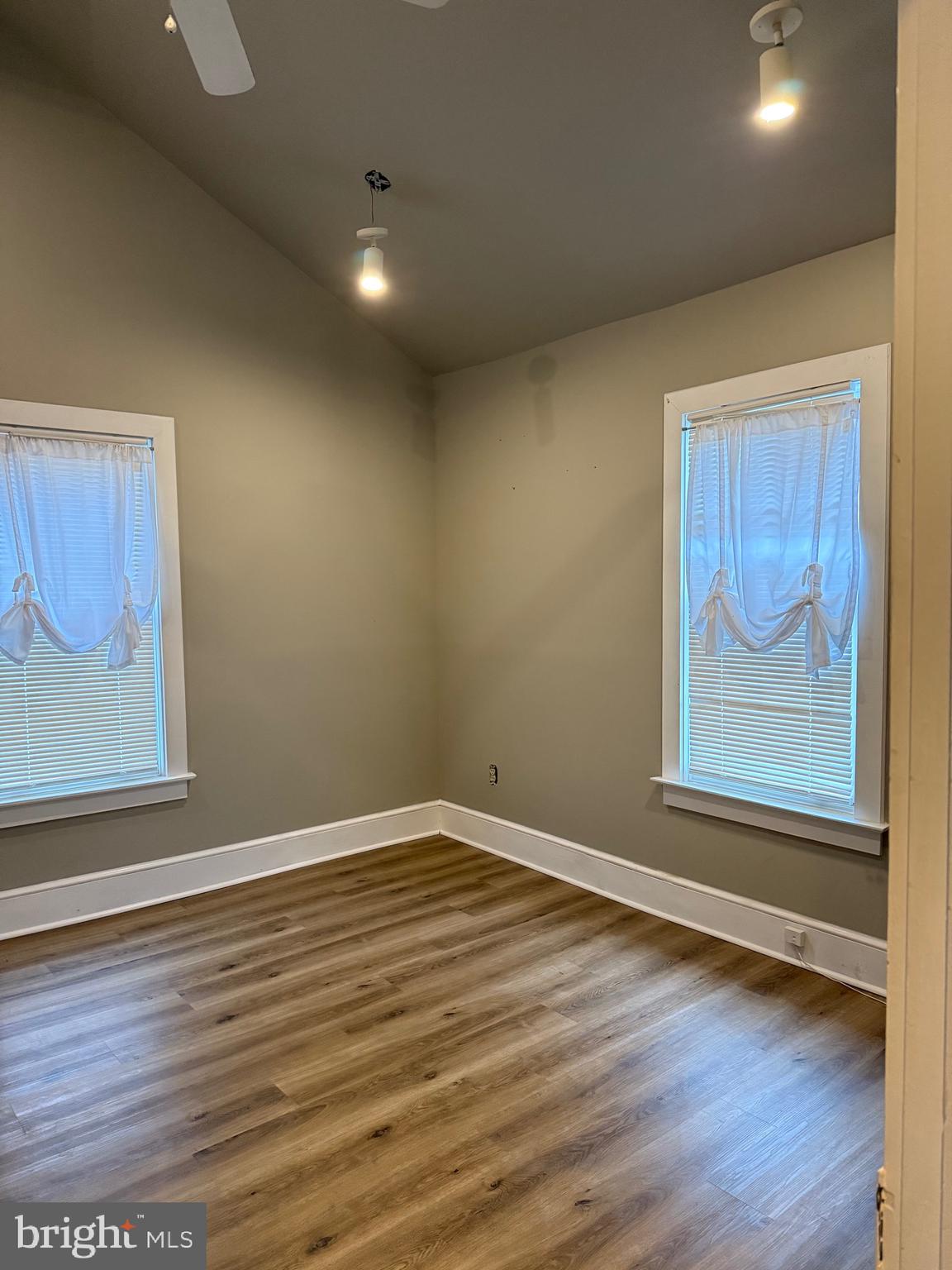 WINCHESTER CITY - Residential Lease