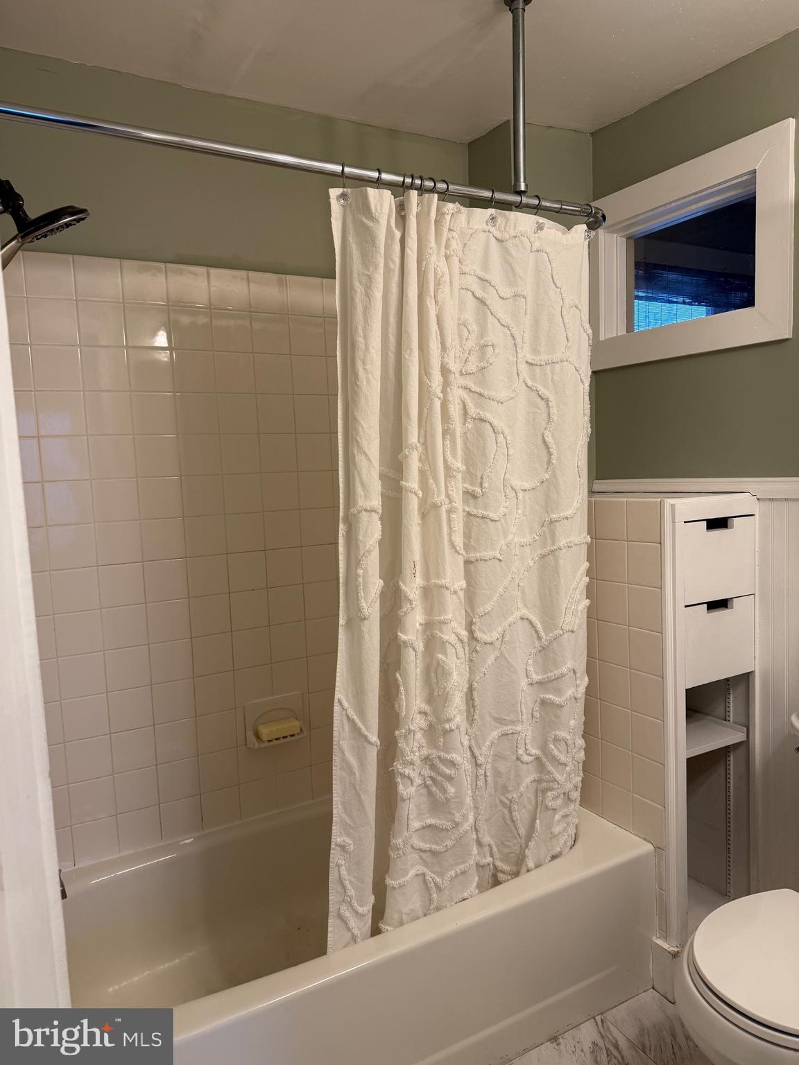 WINCHESTER CITY - Residential Lease