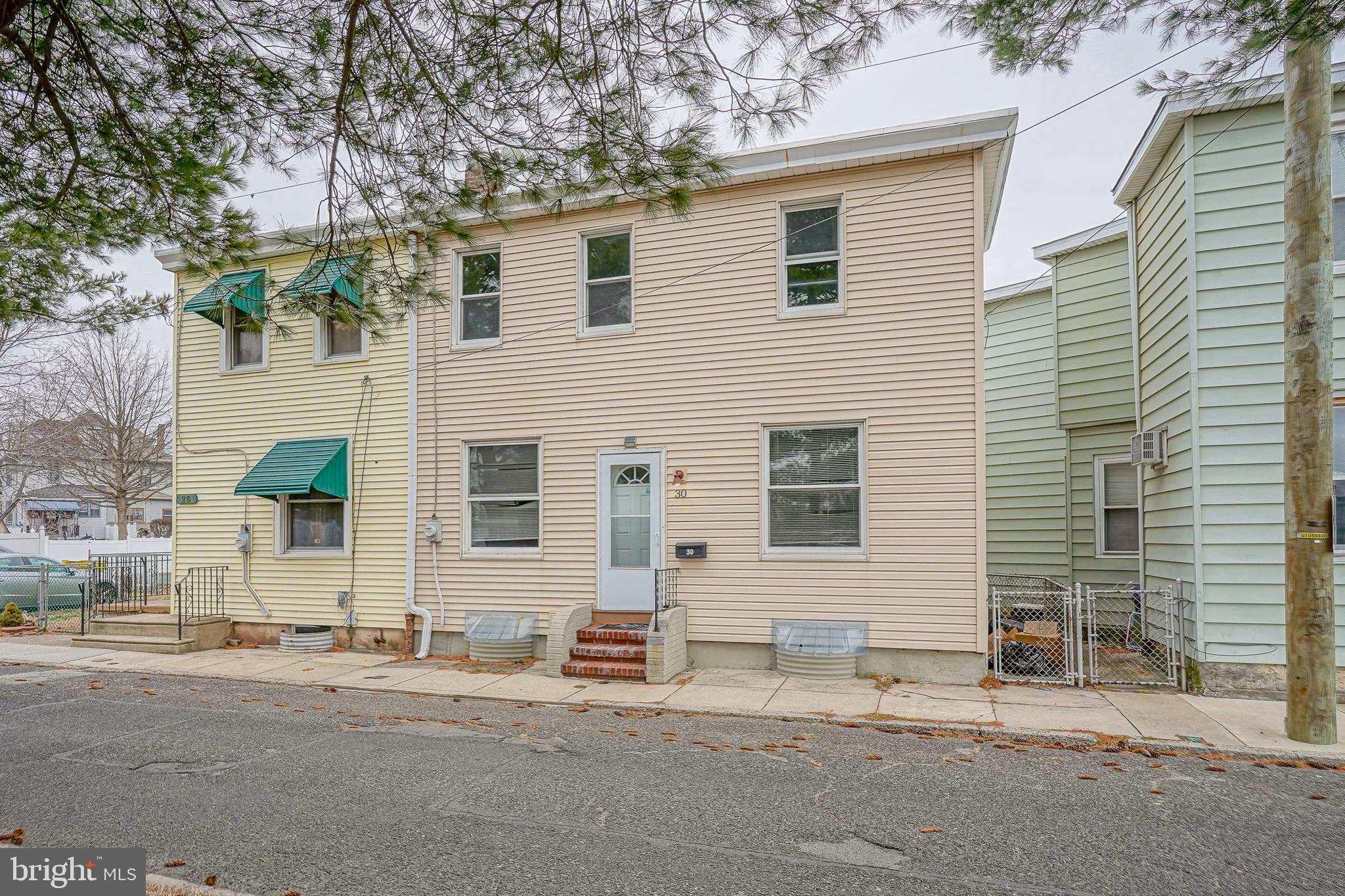 30 S RAILROAD AVENUE S