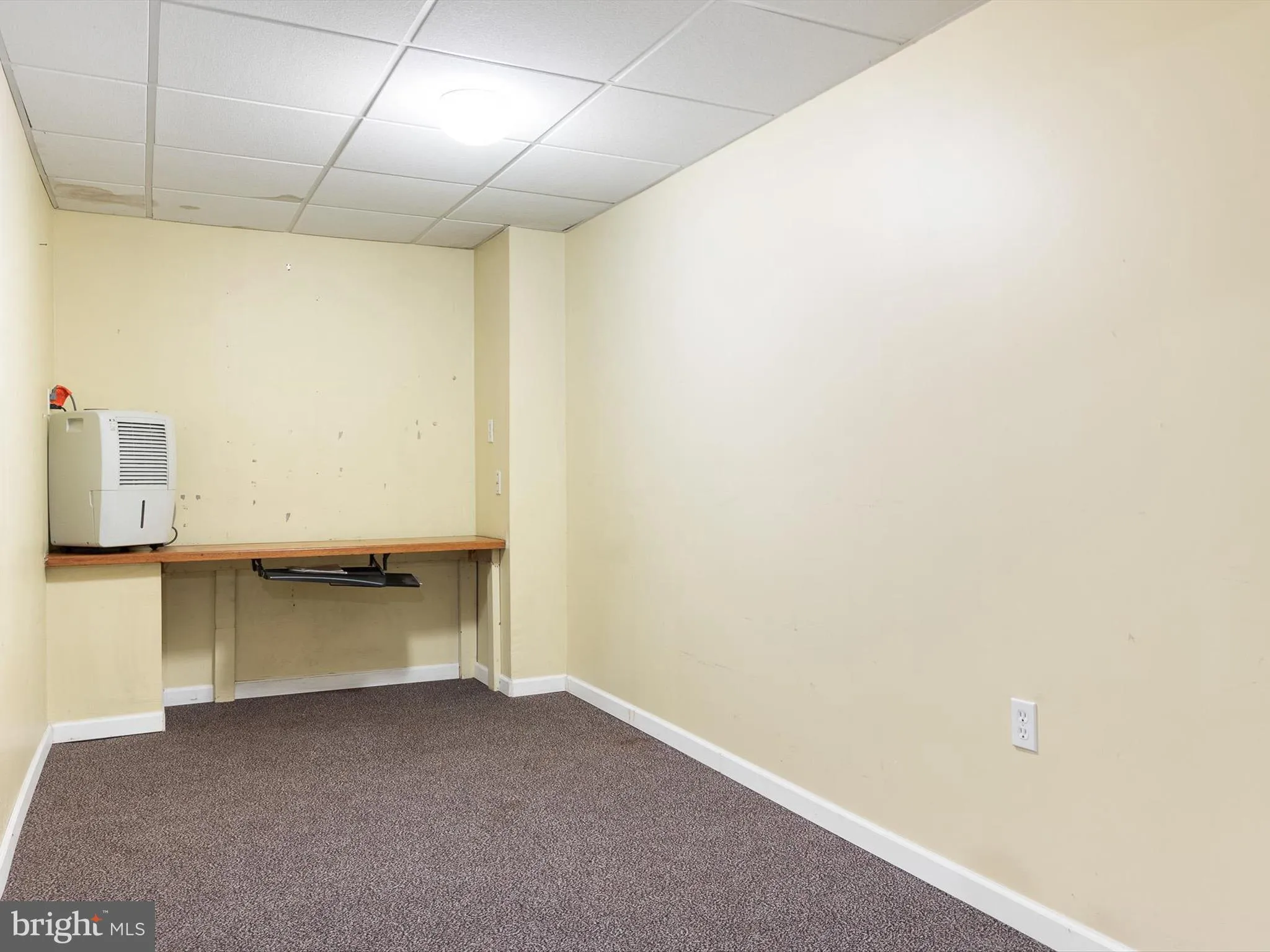 Newark, Delaware 19711, United States, 3 Bedrooms Bedrooms, ,3 BathroomsBathrooms,Residential,Pending,158080