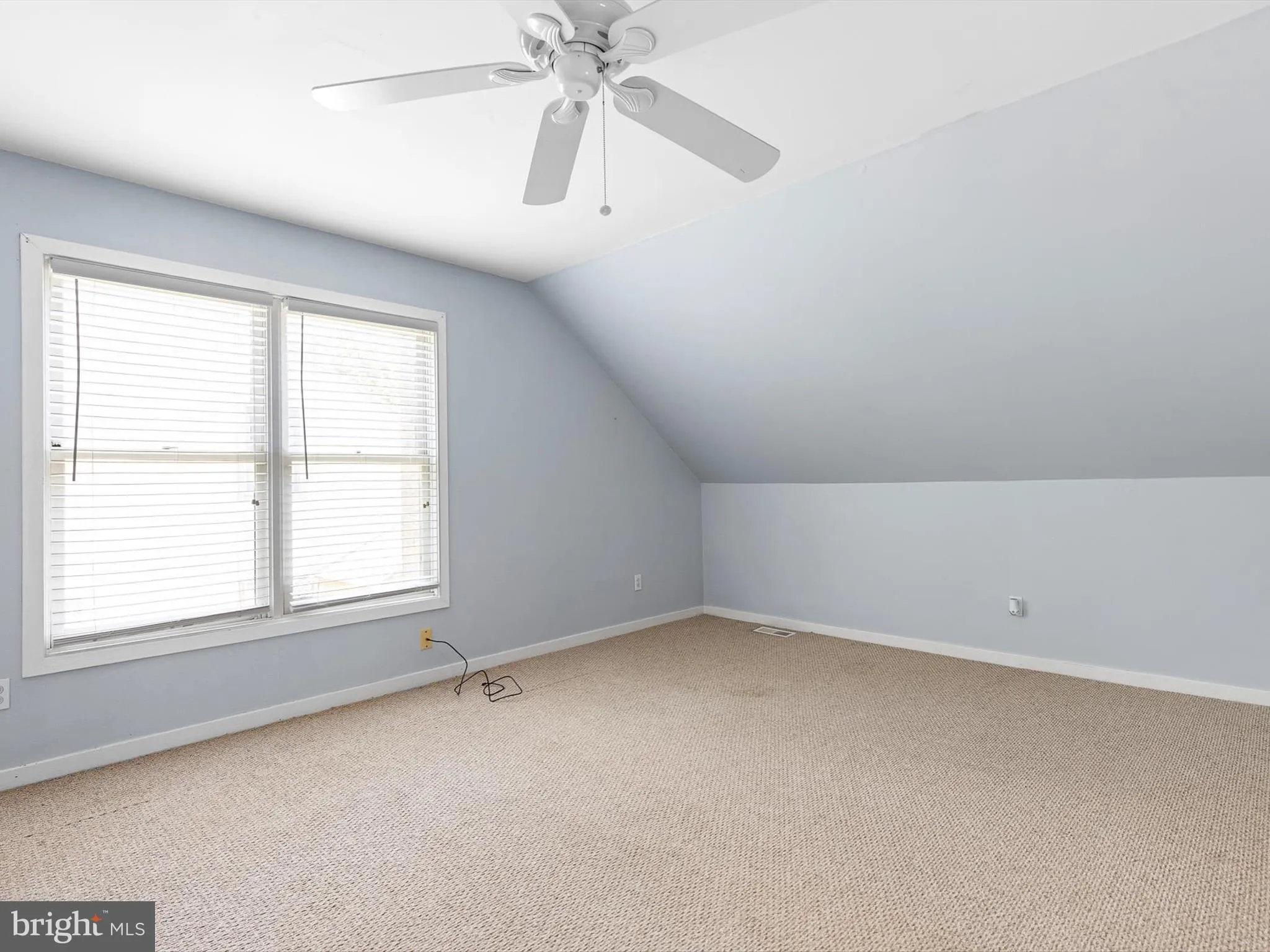 Newark, Delaware 19711, United States, 3 Bedrooms Bedrooms, ,3 BathroomsBathrooms,Residential,Pending,158080