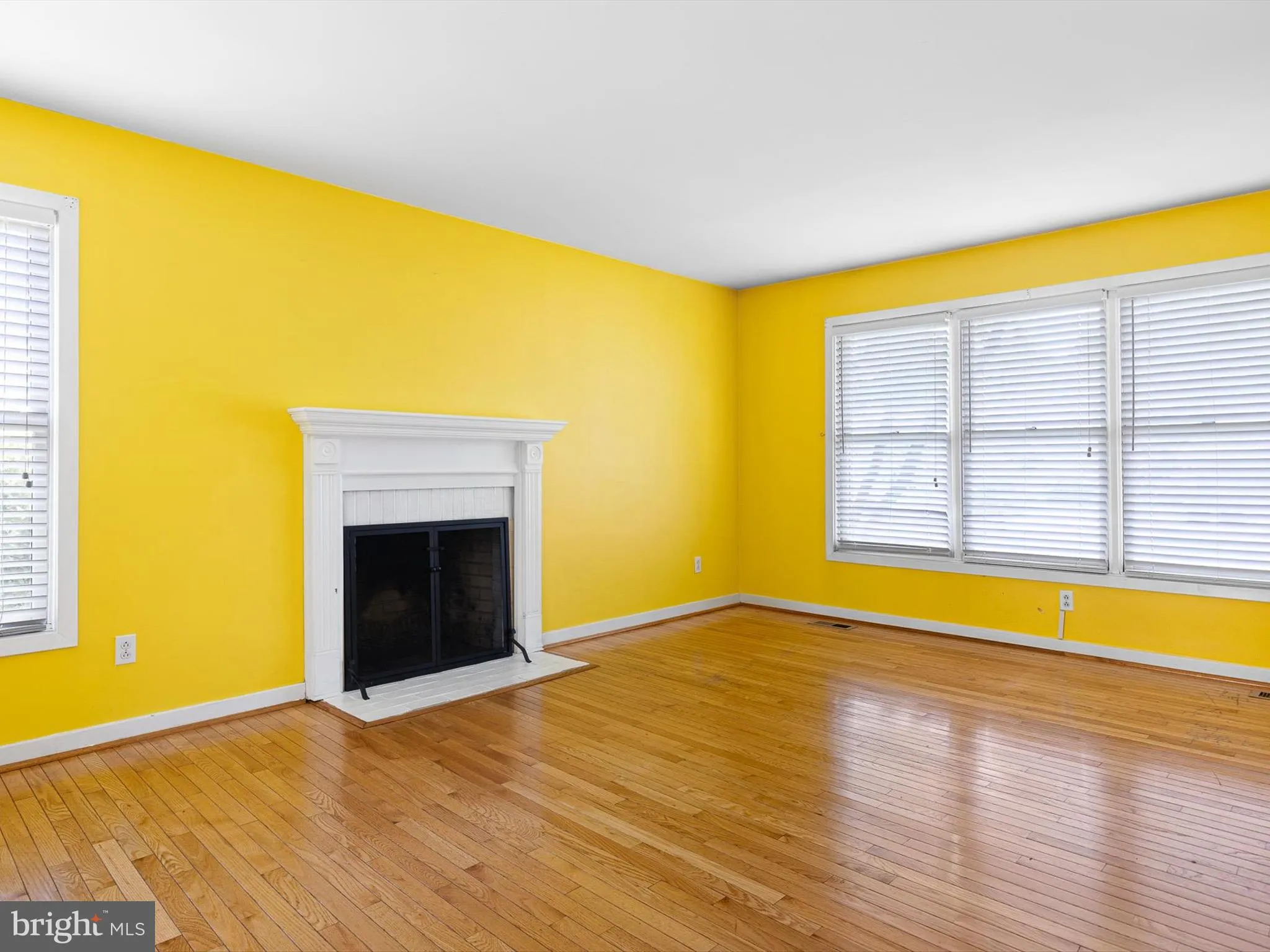 Newark, Delaware 19711, United States, 3 Bedrooms Bedrooms, ,3 BathroomsBathrooms,Residential,Pending,158080