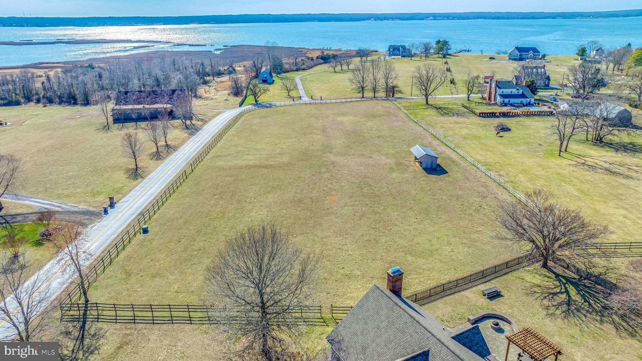 WELLS COVE - Residential