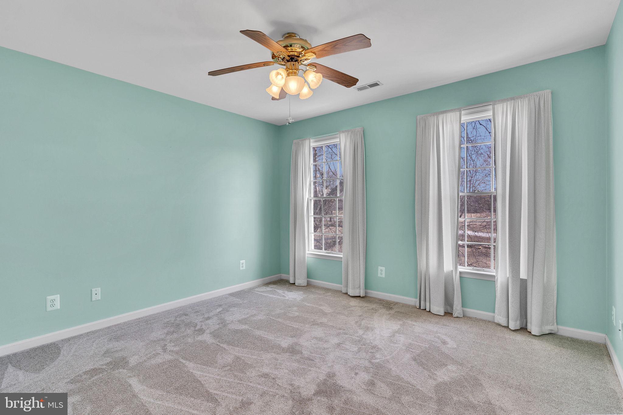 WELLS COVE - Residential