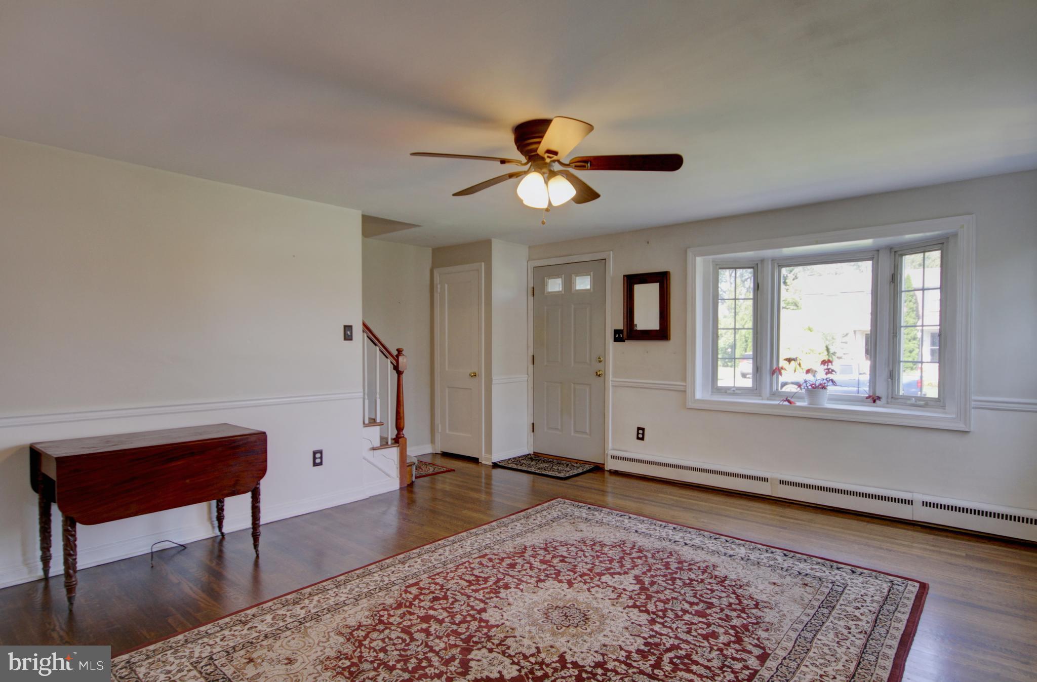 LANSDALE - Residential