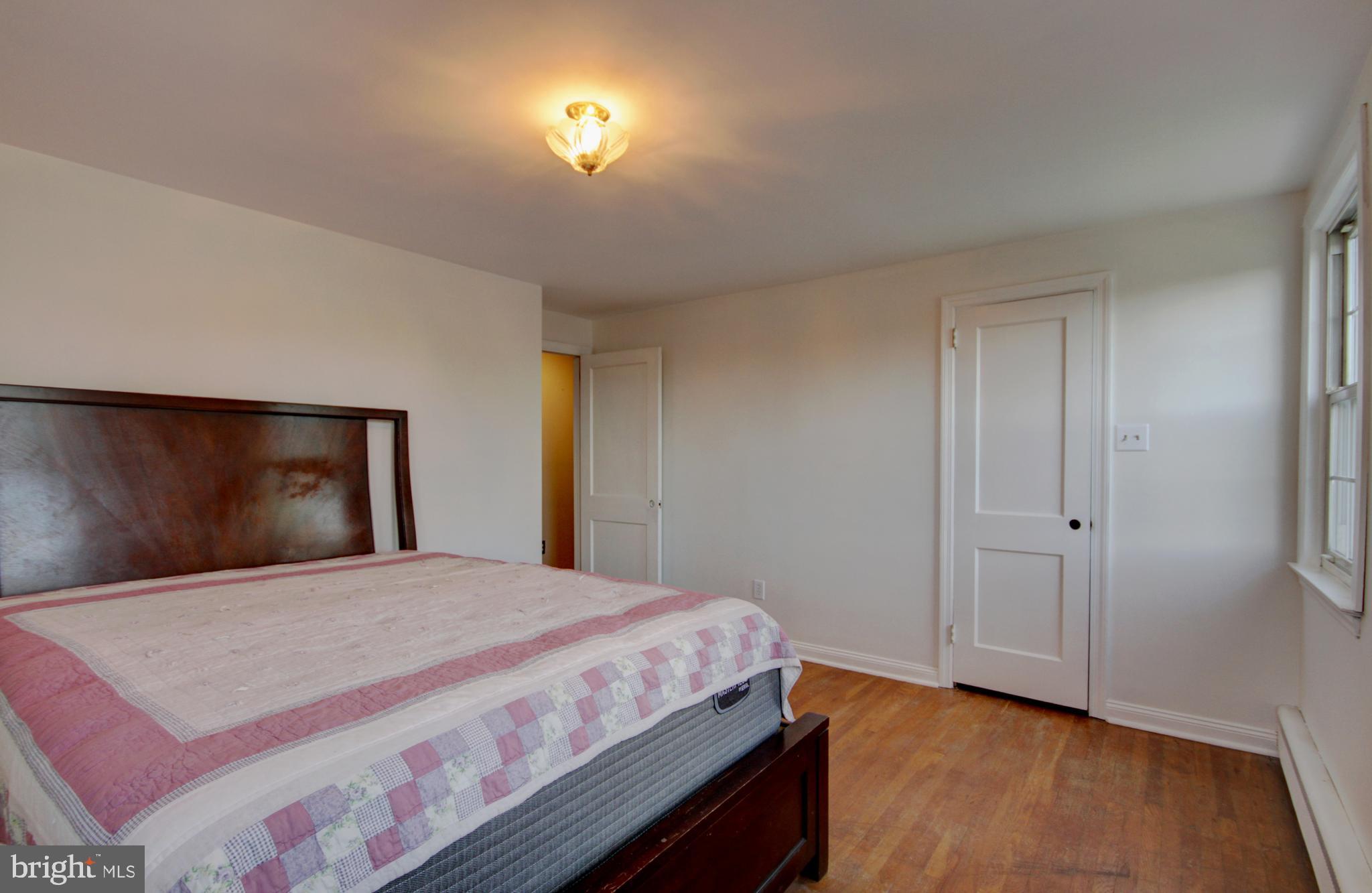 LANSDALE - Residential