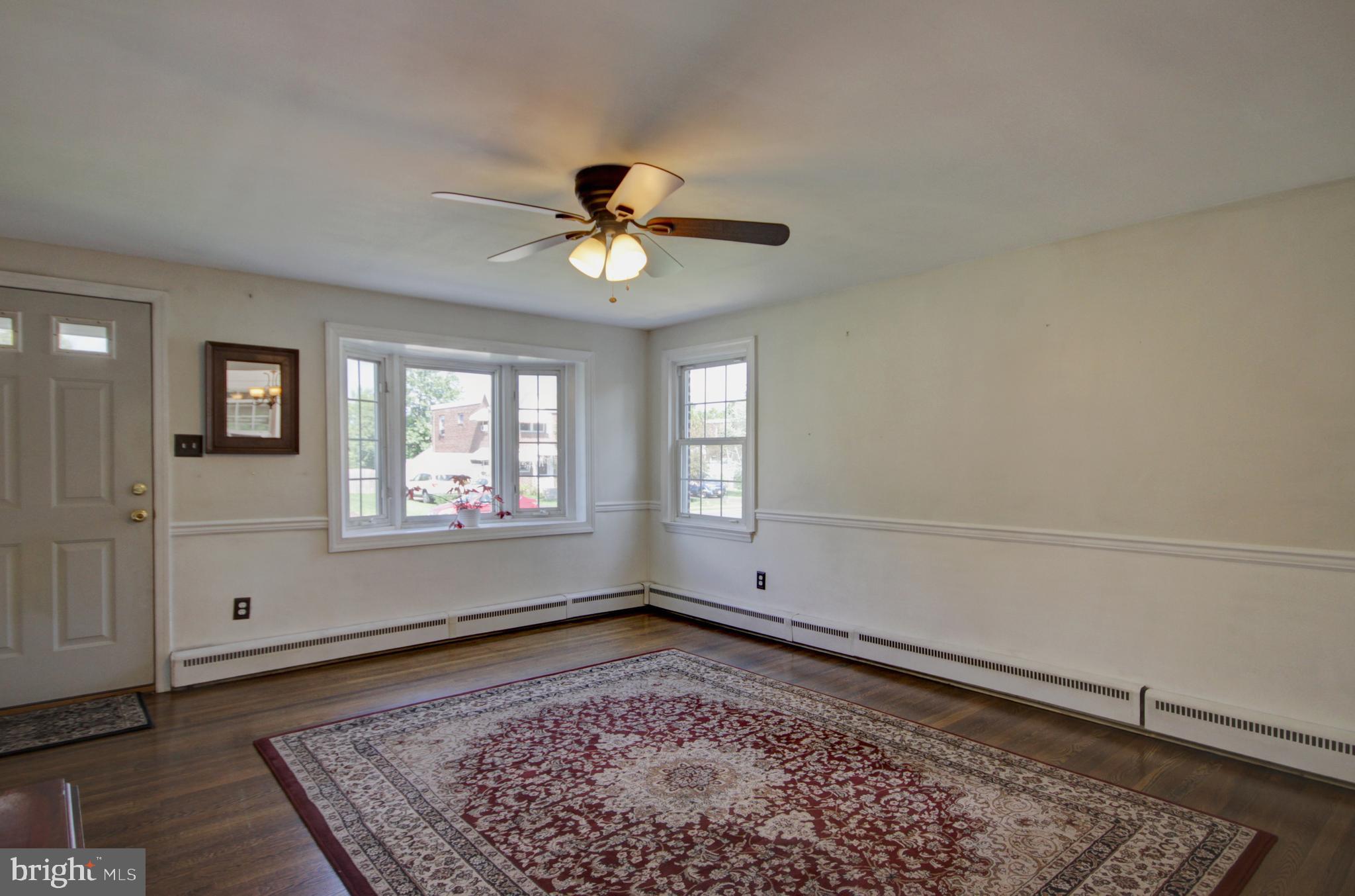 LANSDALE - Residential