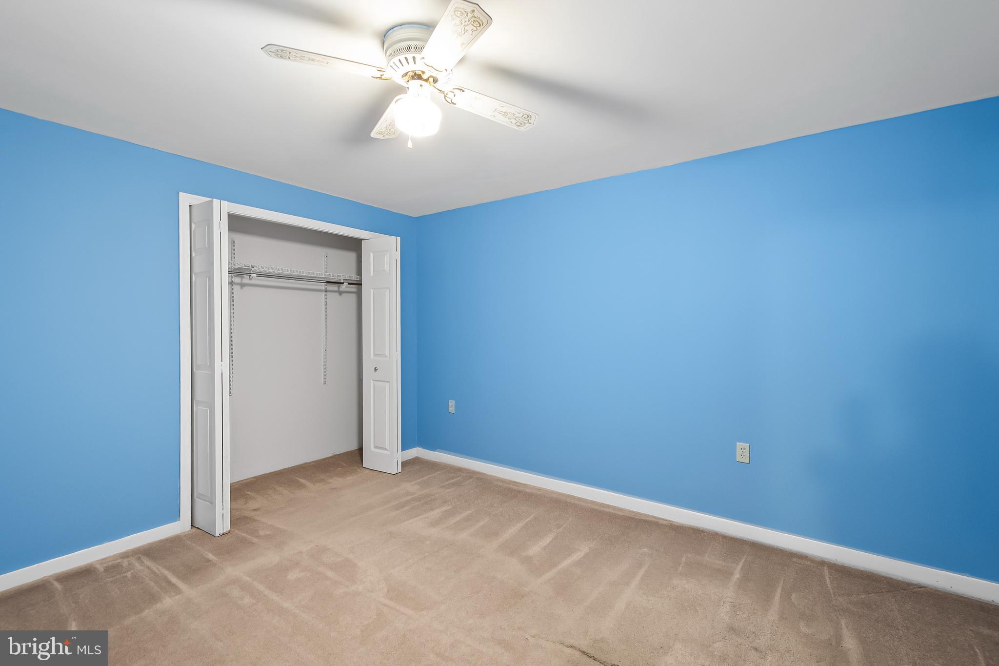 FOX RUN NORTH - Residential