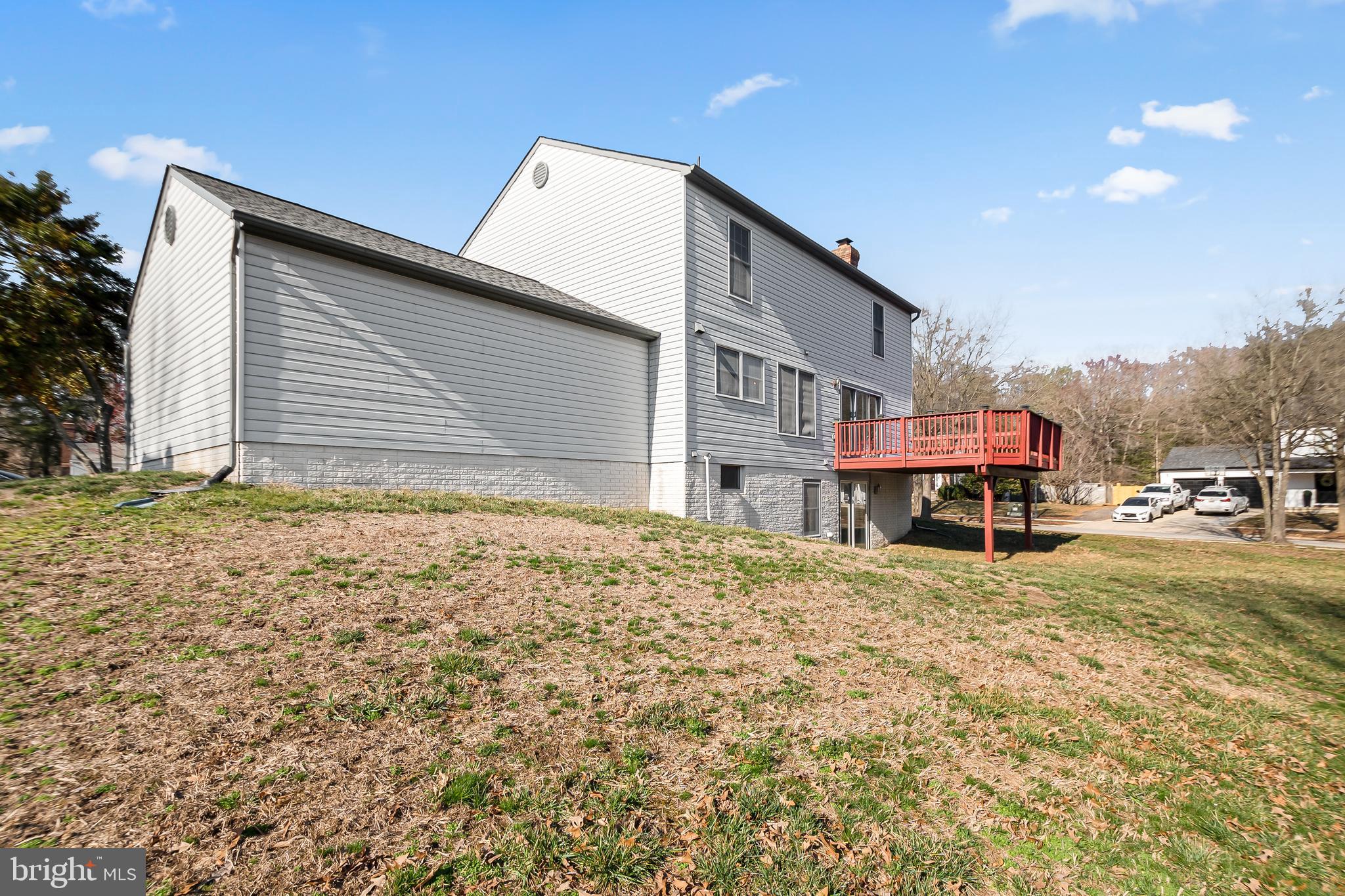 FOX RUN NORTH - Residential